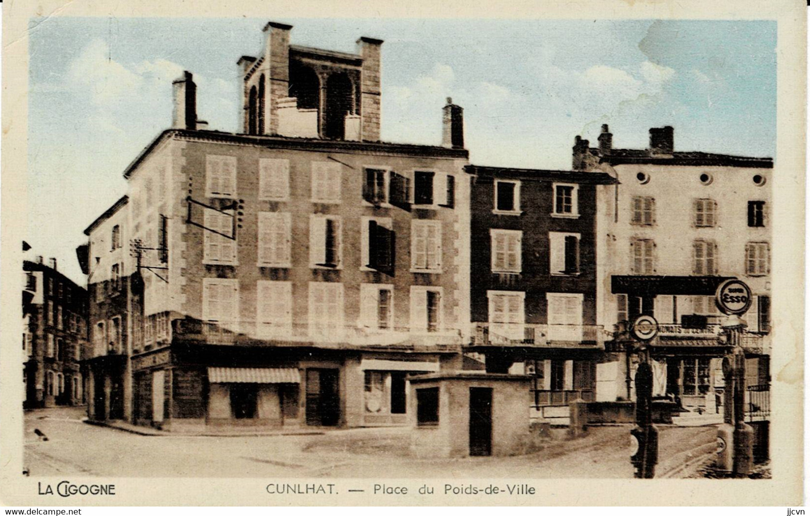 ""63 - Puy De Dôme - Cunlhat - Place Du Poids De Ville - Cunlhat