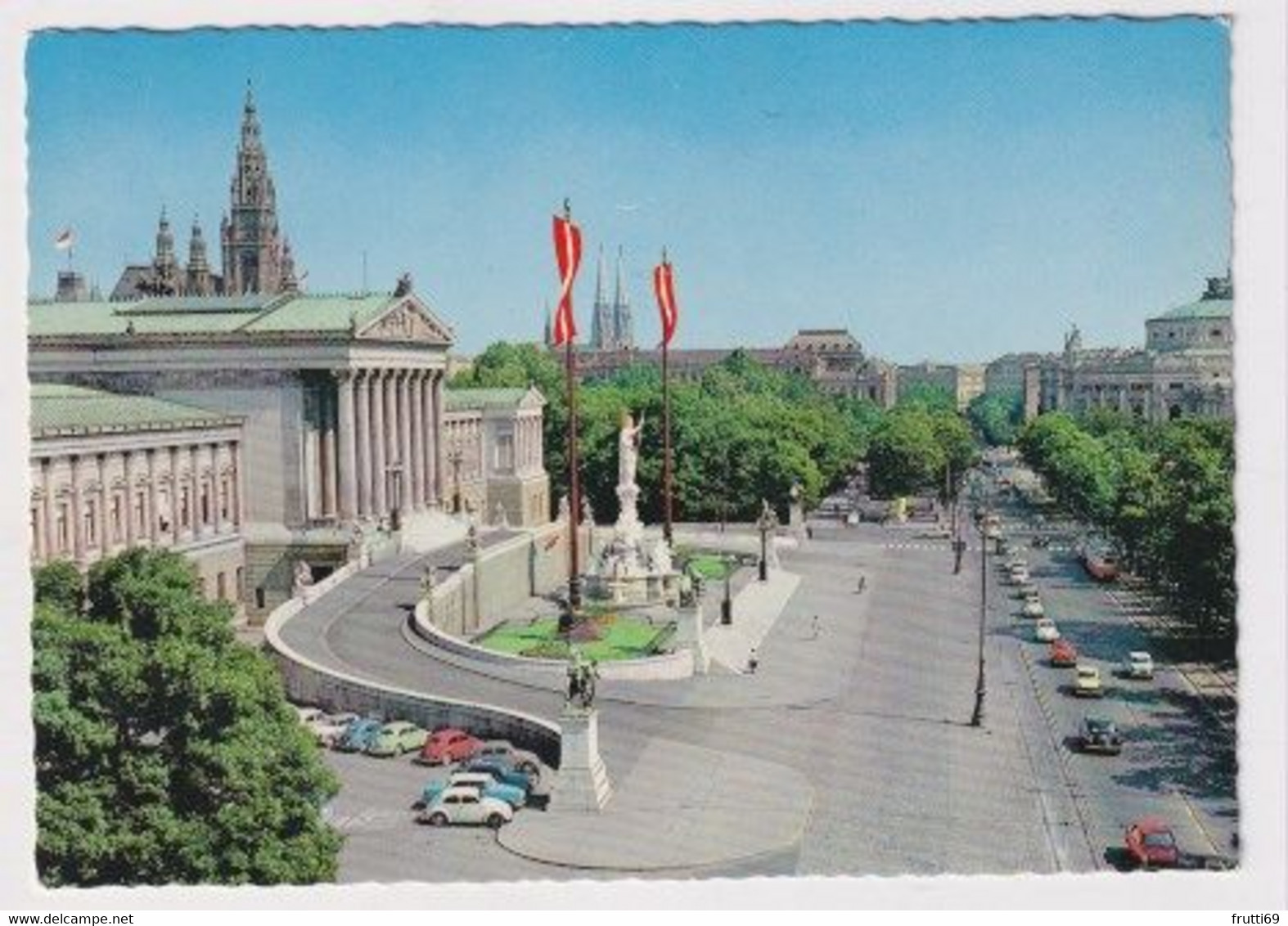 AK 033769 AUSTRIA - Wien - Parlament Mit Ringstrasse - Ringstrasse