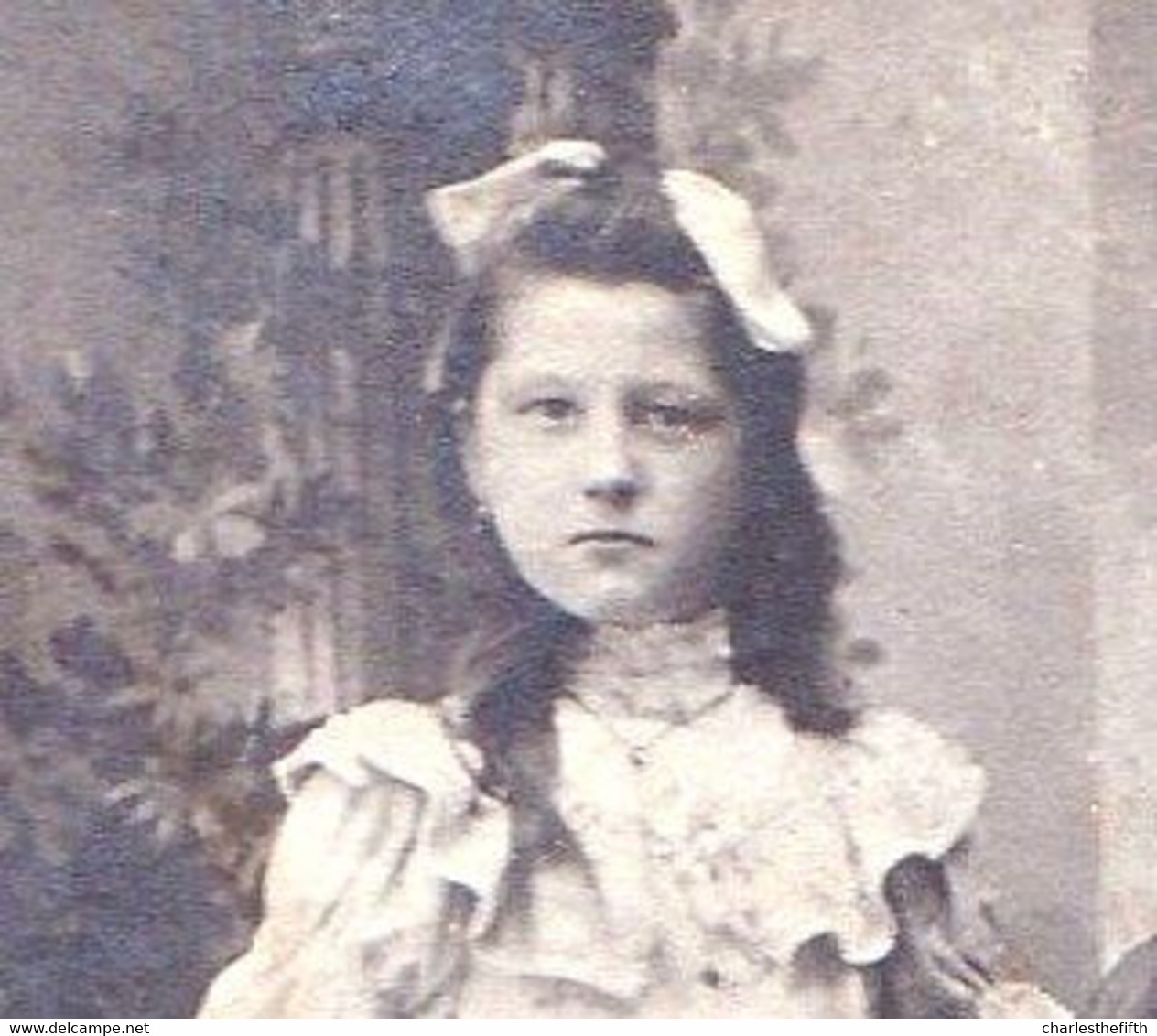 1800 VIEILLE PHOTO FAMILLE BONJEAN - SURREALISME - TRUQUEE ( Regardez La Tête De La Fille à Gauche ) MARGUERITE BONJEAN - Ancianas (antes De 1900)