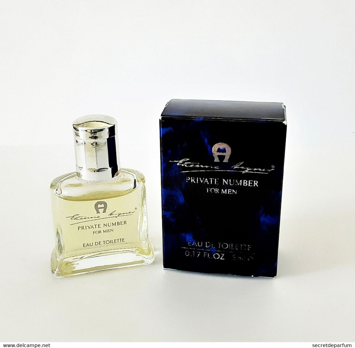 Miniatures De Parfum   PRIVATE NUMBER FOR MEN    De  ETIENNE AIGNER  EDT  5 ML  +  BOITE - Miniatures Men's Fragrances (in Box)