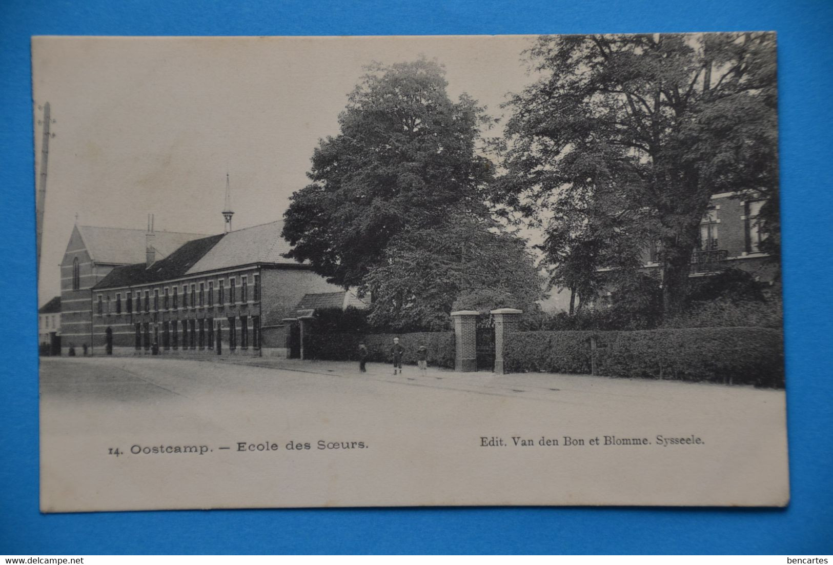 Oostcamp: Ecole Des Soeurs Animée - Oostkamp