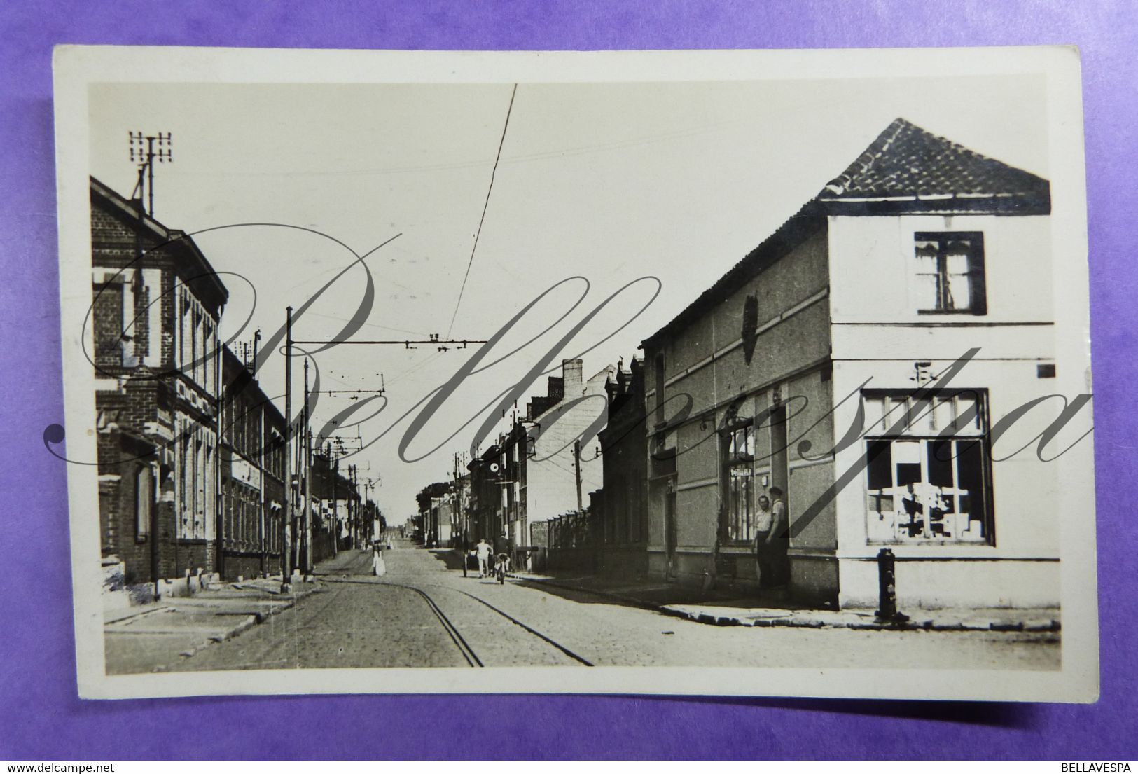 Vieux-Condé Rue Jean Jaurès  Coiffeur En Droite - Vieux Conde