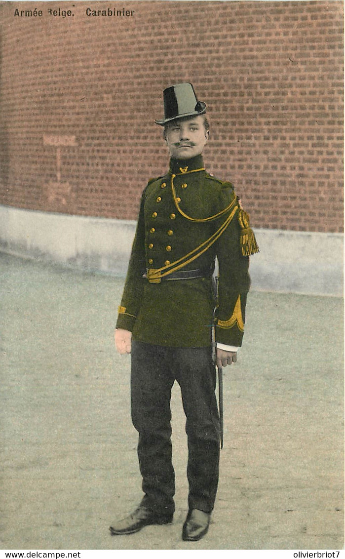 Militaria - Armée Belge - Carabinier - Uniforms