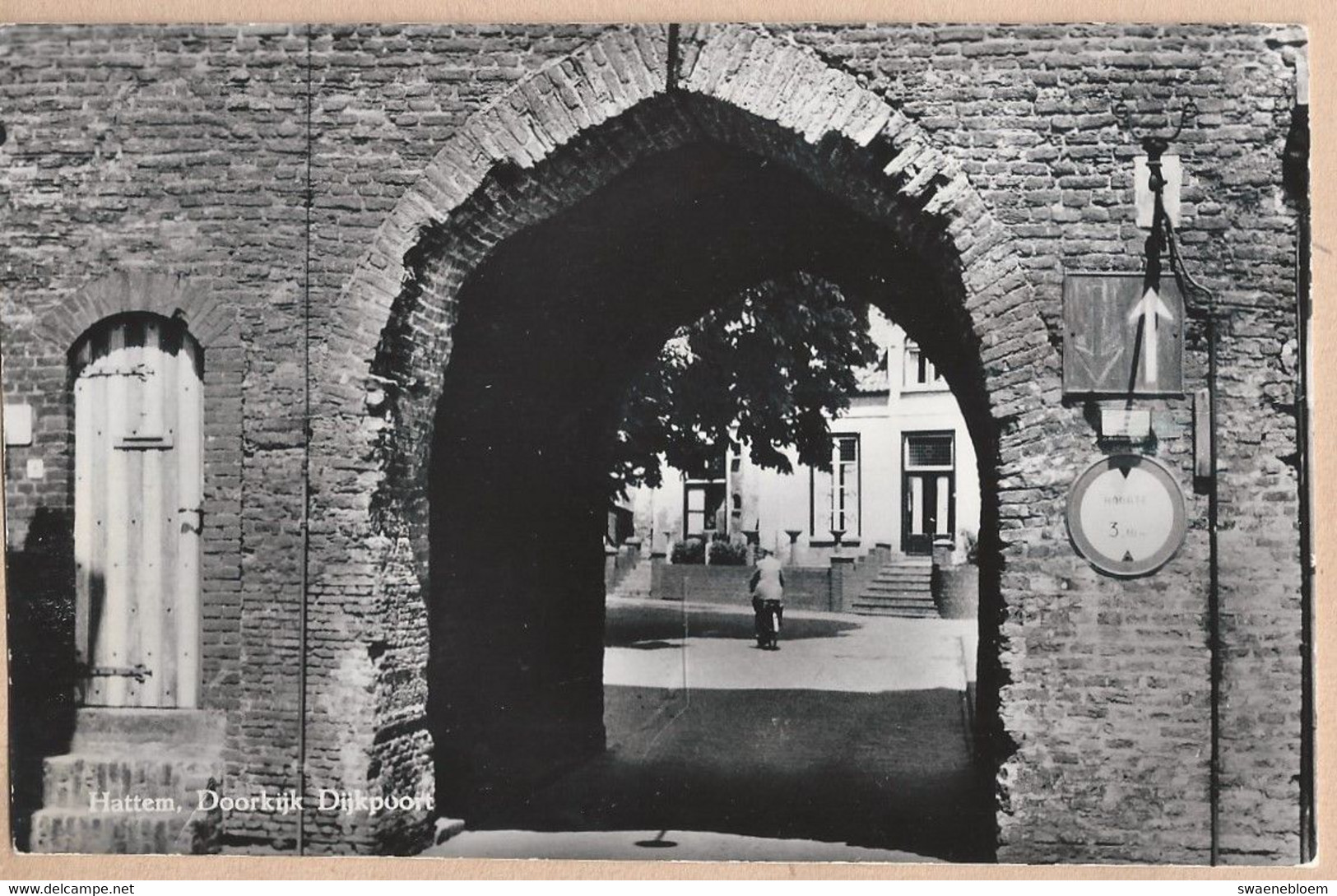 NL.- HATTEM. DOORKIJK DIJKPOORT. 1963. POST CARD - Hattem