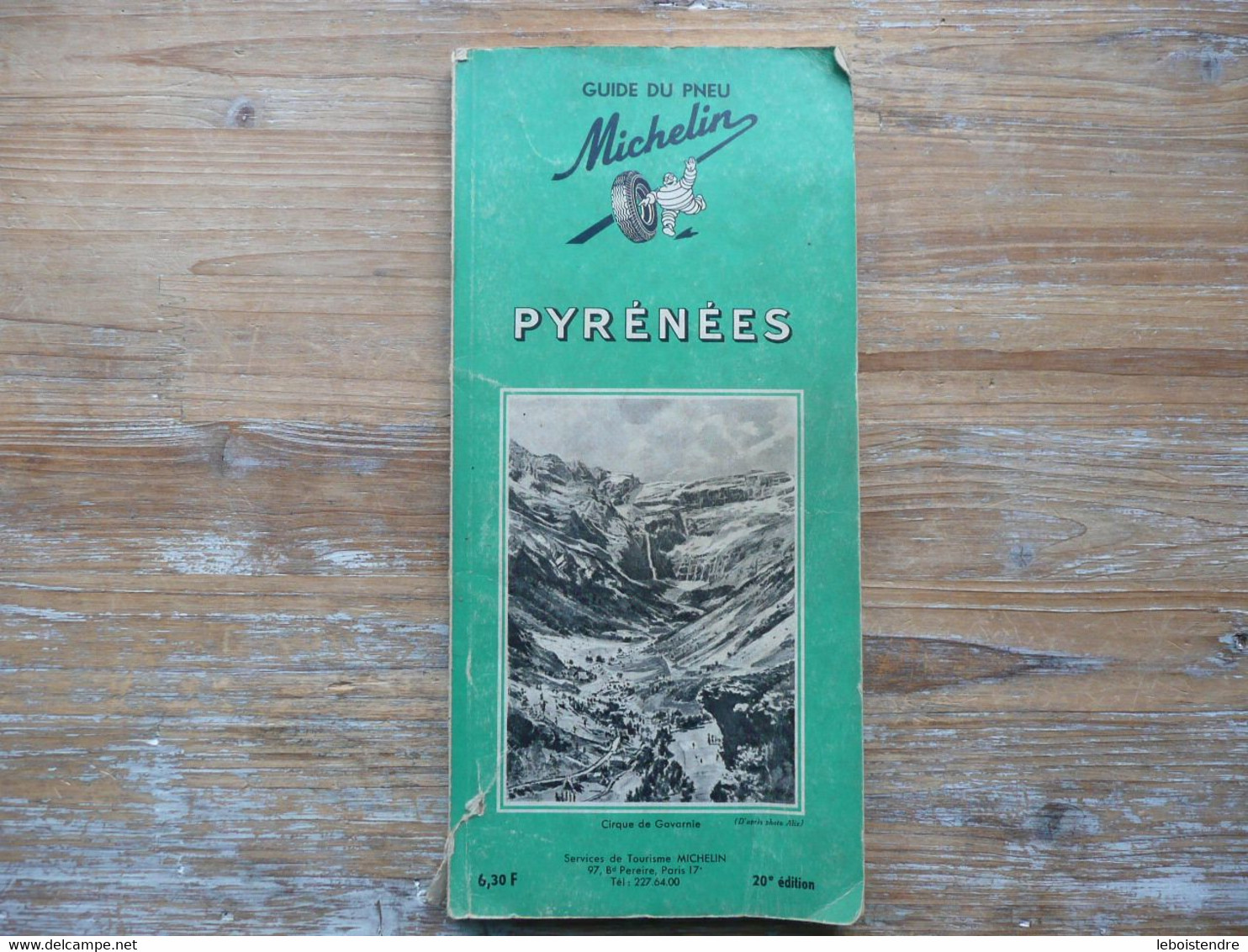 PYRENEES MICHELIN 1966  GUIDE DU PNEU MICHELIN 20E EDITION - Michelin (guides)