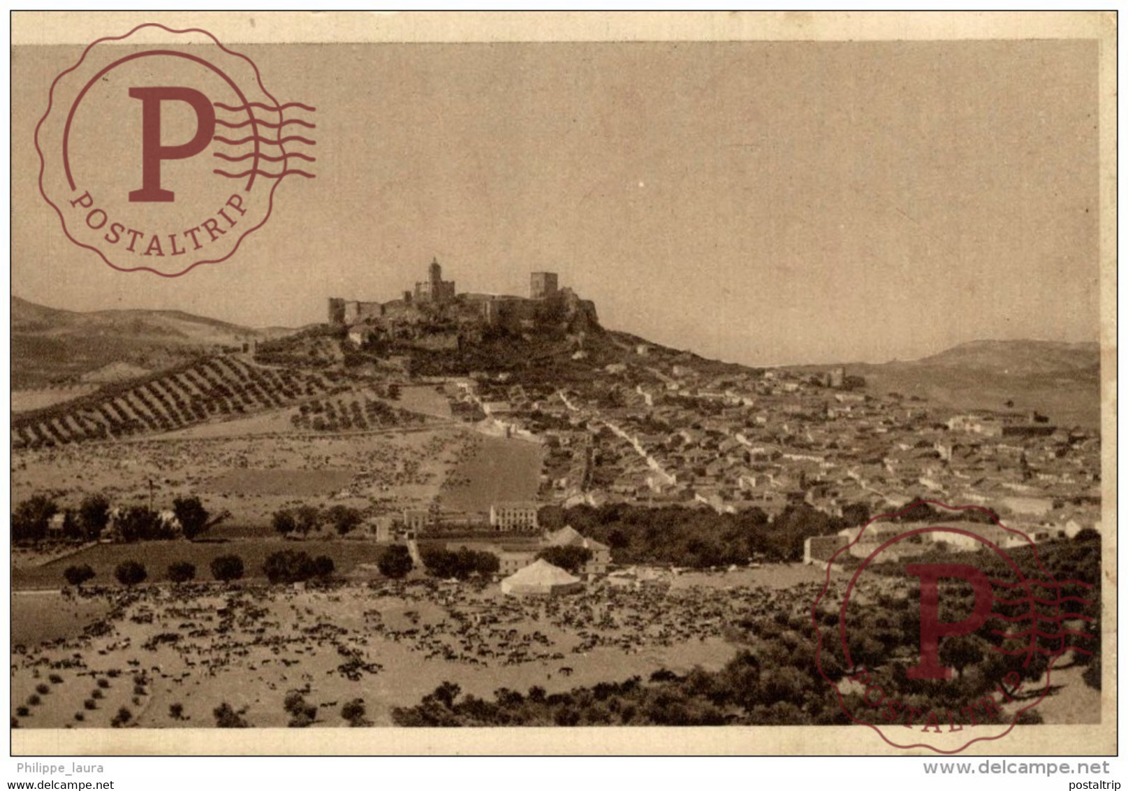 ALCALA LA REAL. VISTA PANORAMICA DE LA CIUDAD. EN PRIMER TERMINO, EL FERIAL DE GANADOS - Jaén