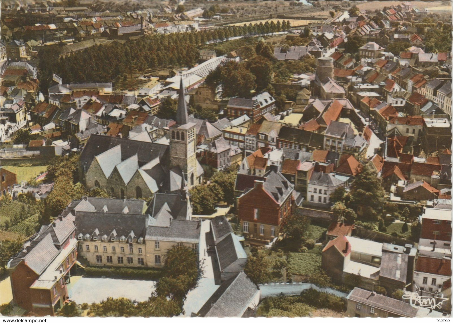 Lessines- L'Eglise St-Pierre, Son Parvis- Vue Aérienne - Lessines