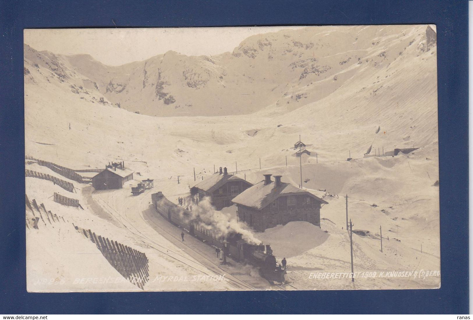 CPA Norvège Norge Norway Non Circulé Gare Train Chemin De Fer Carte Photo - Norwegen