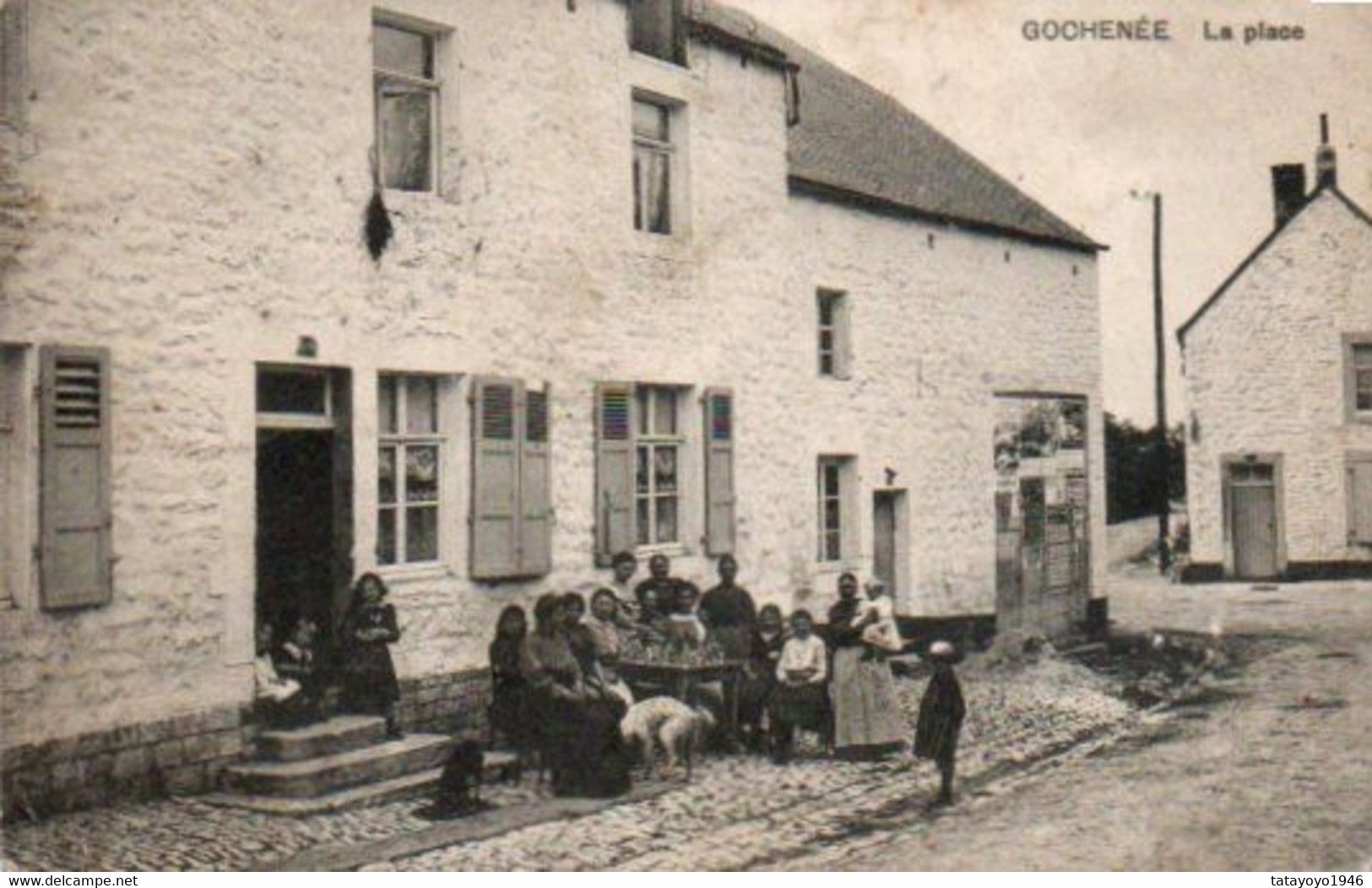 Gochenée  La Place Super Animée Voyagé En 1914 Armée Allemande ??? - Doische