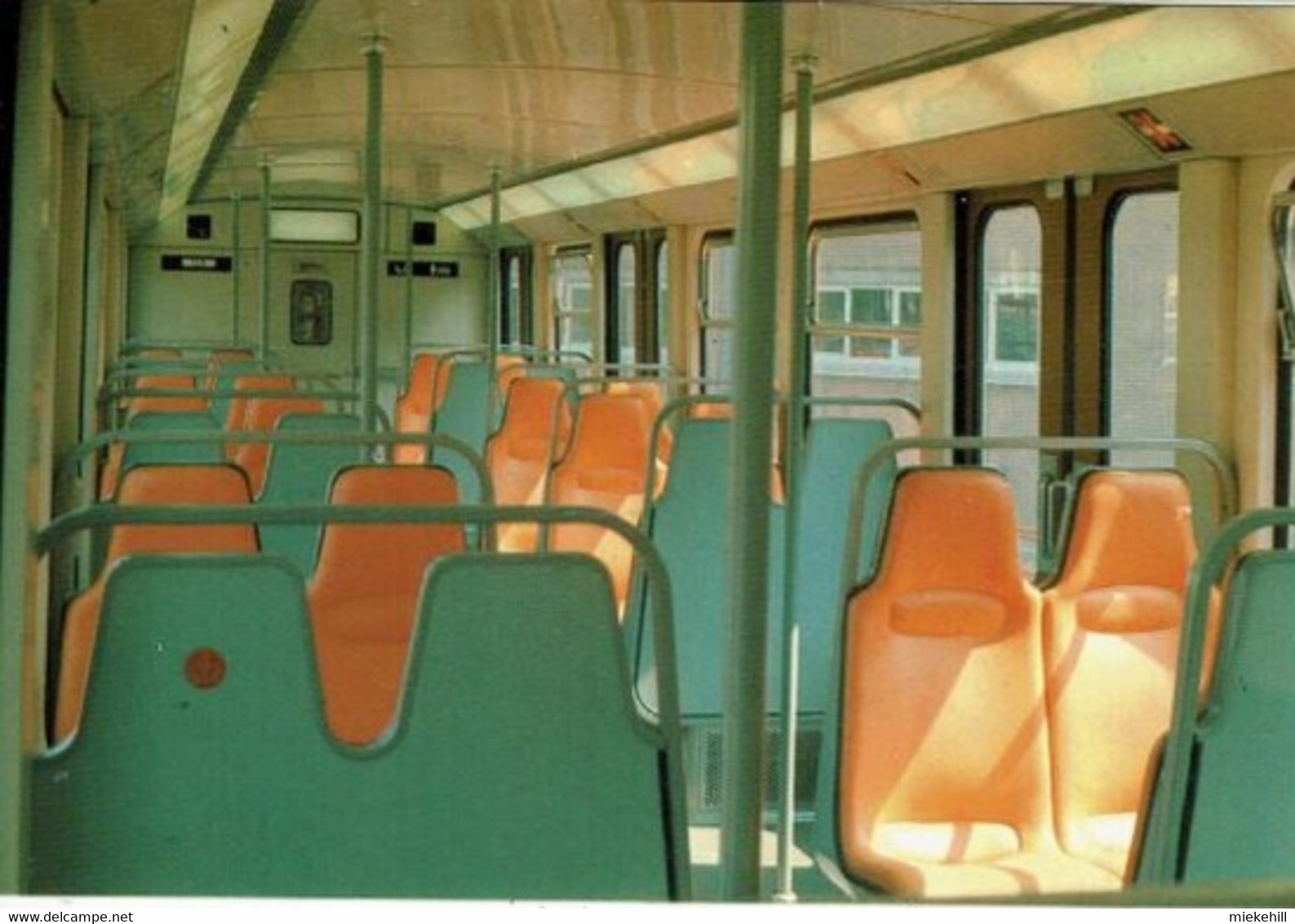 BRUXELLES- METRO -INTERIEUR-TRAM - Transporte Público