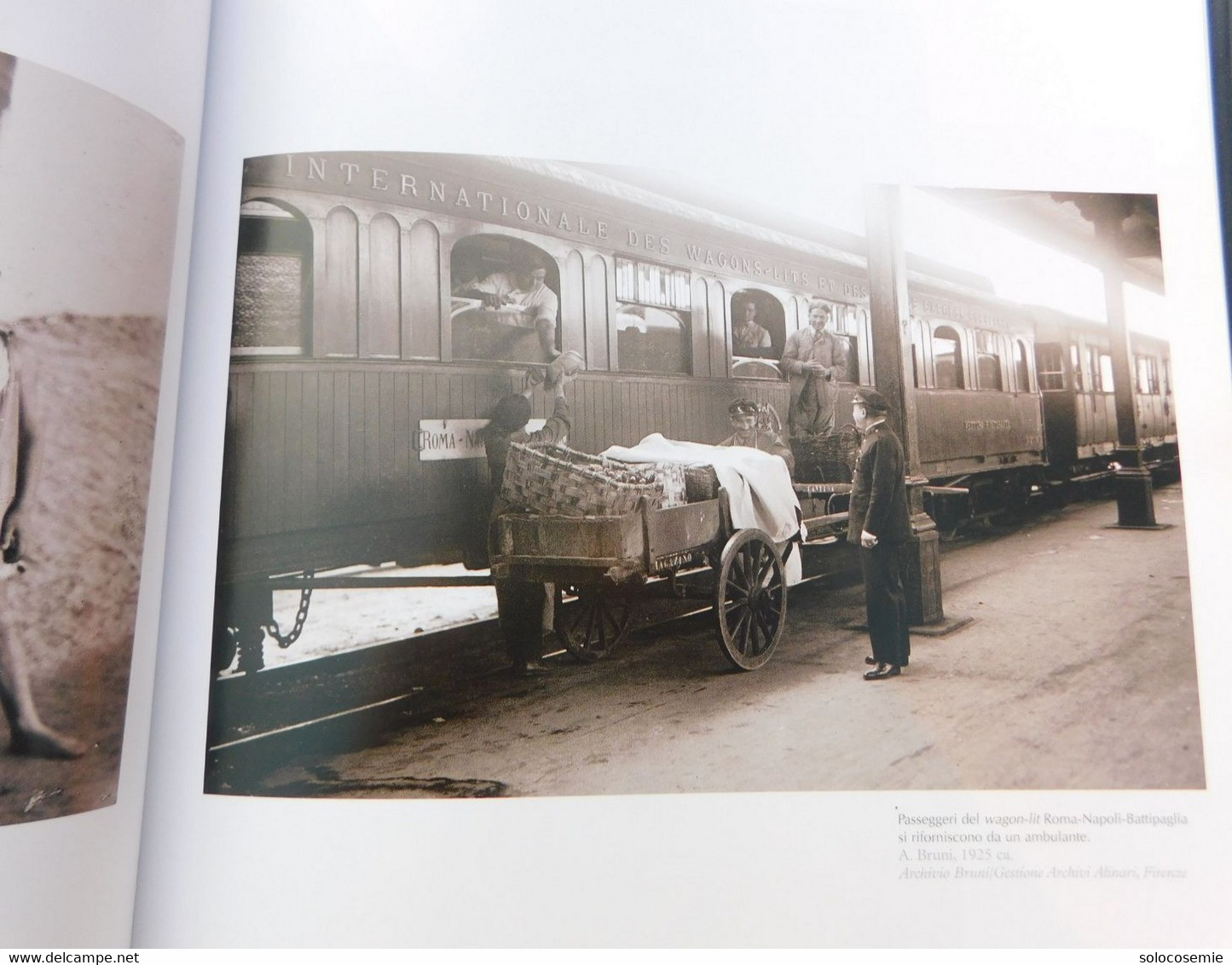 MERCANTI  D'ITALIA  - formato 30x25 - 239 pagine con numerose illustrazioni, foto- Archivi Linari