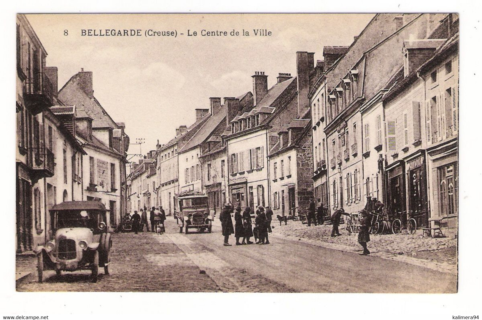 CREUSE / BELLEGARDE / LE CENTRE DE LA VILLE  ( Belle Animation + AUTOMOBILES Années 20 ) / Edit. LUQUET, Evaux-les-Bains - Bellegarde