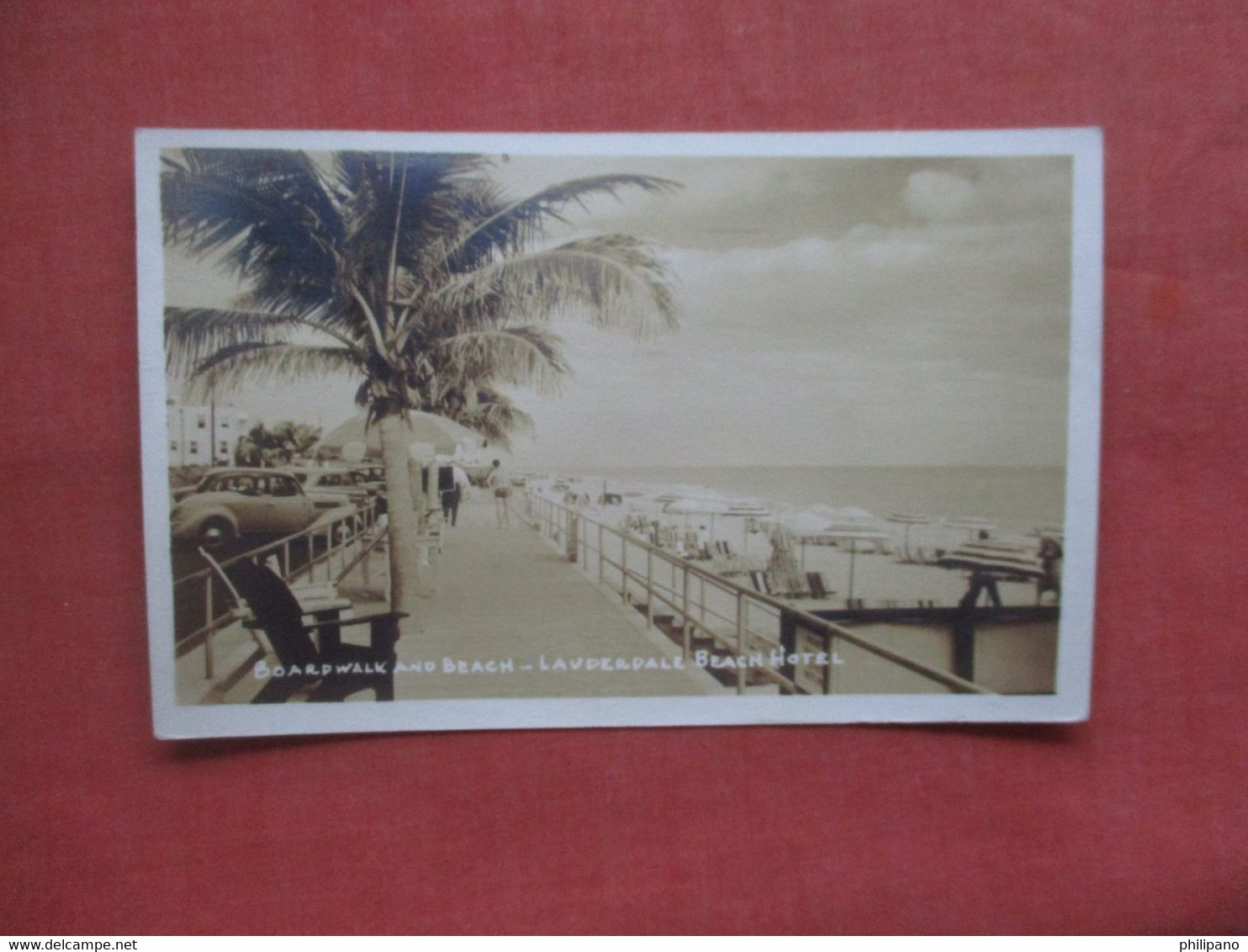 RPPC.  Boardwalk & Beach  Hotel Lauderdale   Florida          Ref 5469 - Fort Lauderdale