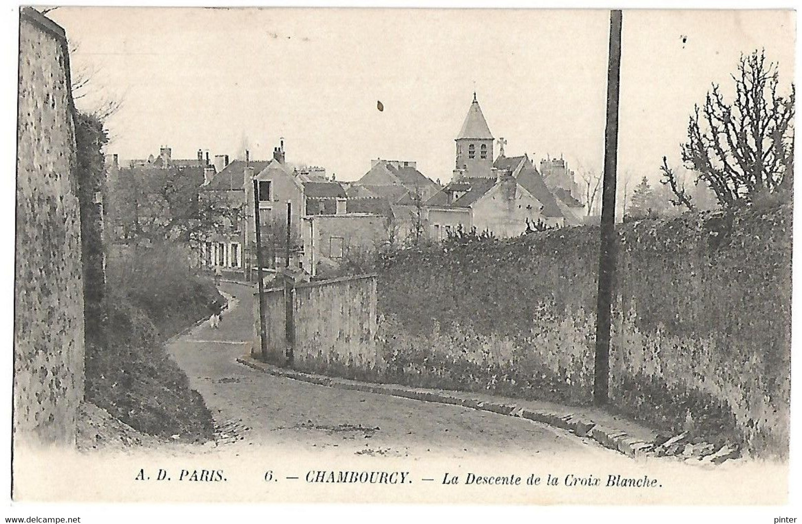 CHAMBOURCY - La Descente De La Croix Blanche - Chambourcy