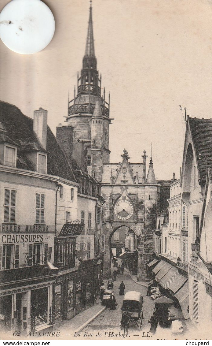 89 - Très Belle Carte Postale Ancienne De AUXERRE   La Rue De L'Horloge - Auxerre