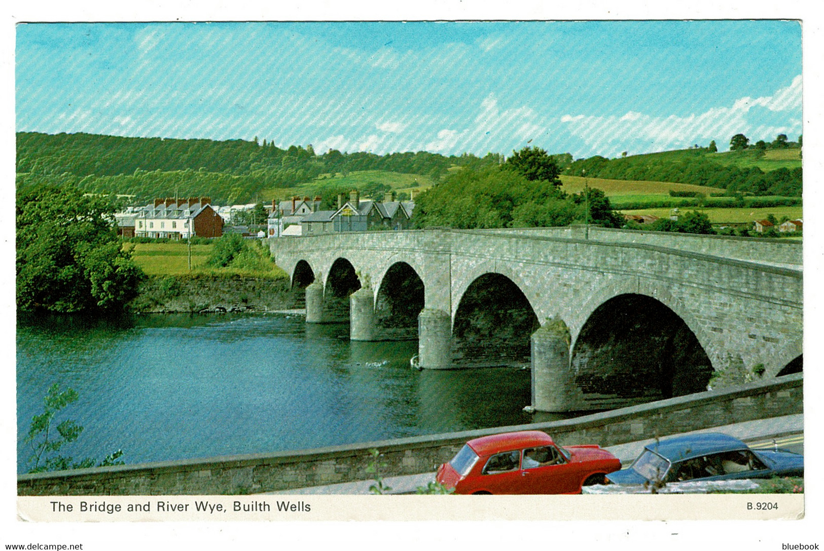 Ref 1520 -  1974 Postcard - Bridge & River Wye Builth Wells - Brecknockshire Brecon Wales - Breconshire