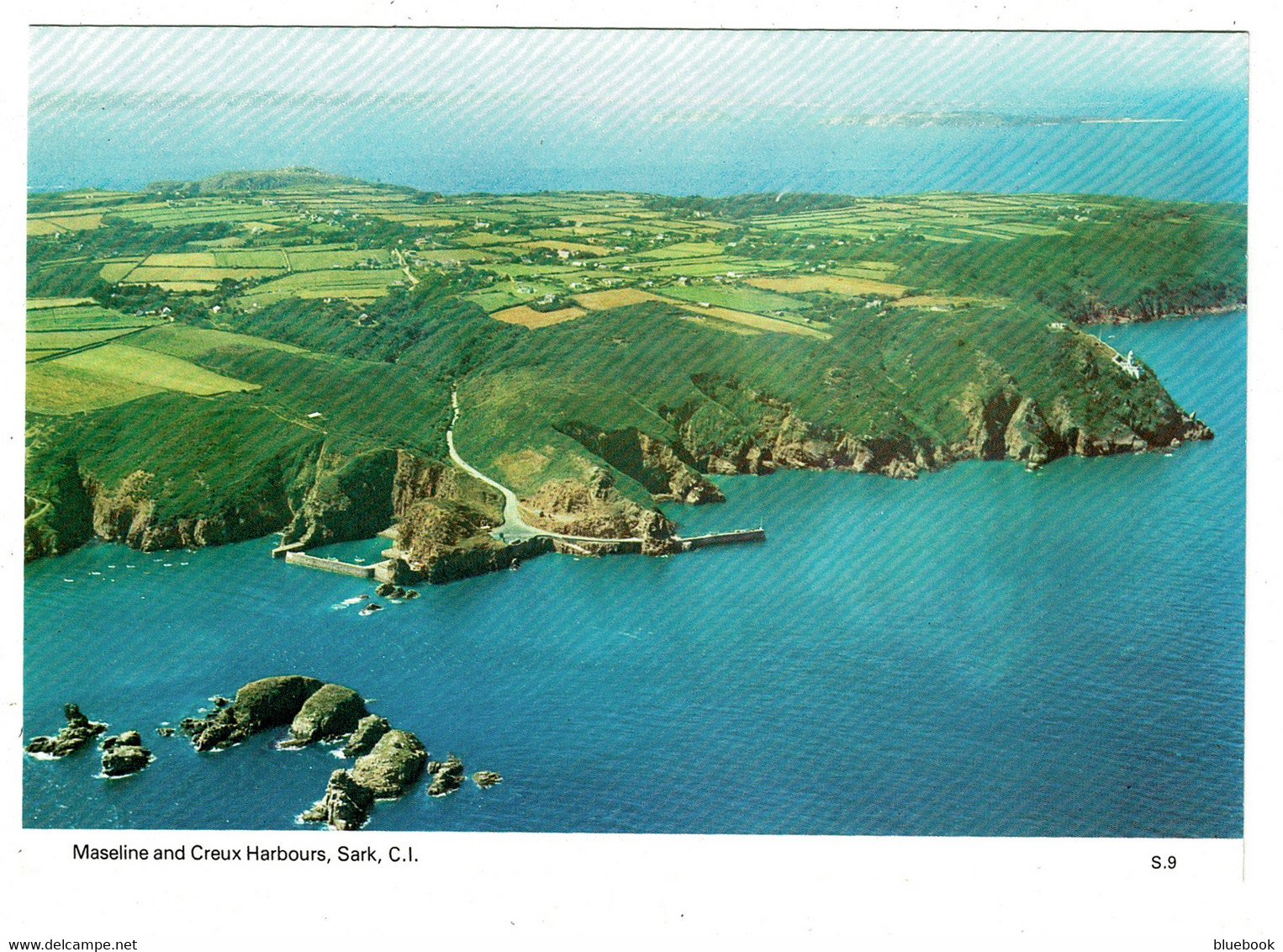 Ref 1522 - Postcard - Aerial View Of Maseline & Creux Harbours - Sark Channel Islands - Sark
