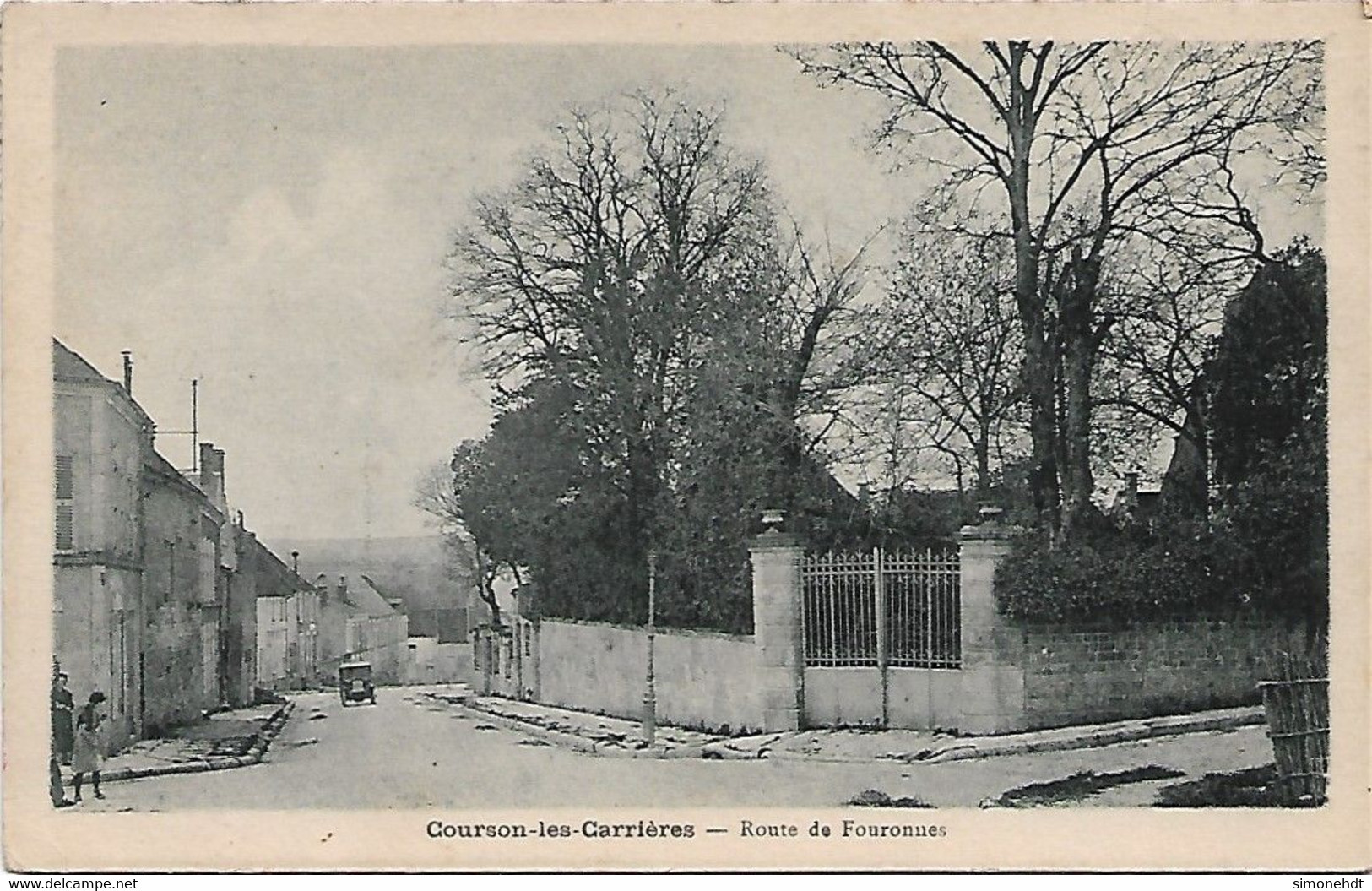 COURSON Les Carrières - Route De Fouronnes - Courson-les-Carrières