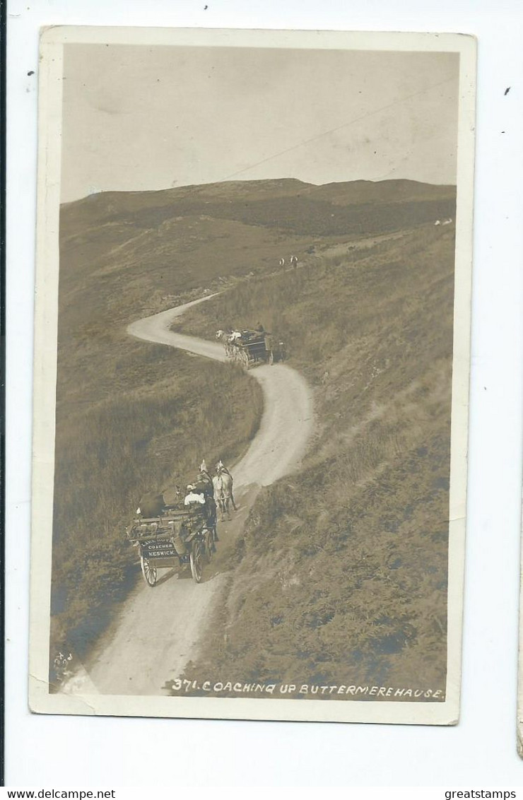 Cumbria Postcard Coaching Up Buttermere Hause Posted 1919 Small Corner Crease - Buttermere