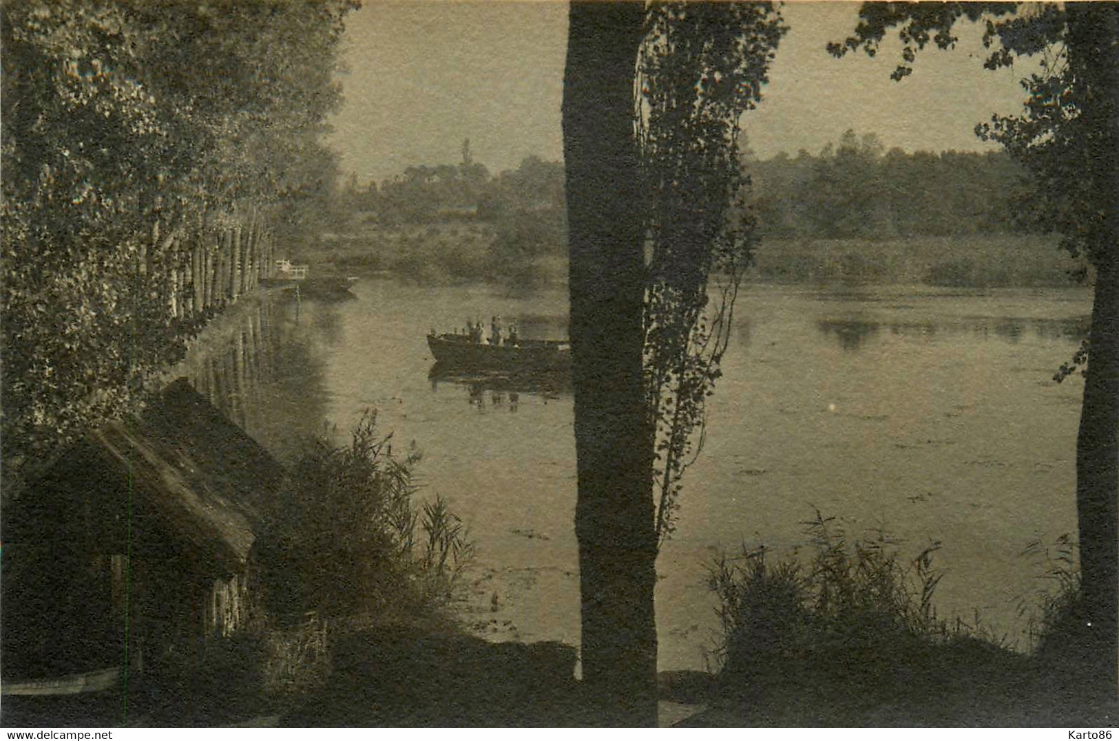 Beaumont La Ronce * Carte Photo * Vue Du Domaine - Beaumont-la-Ronce