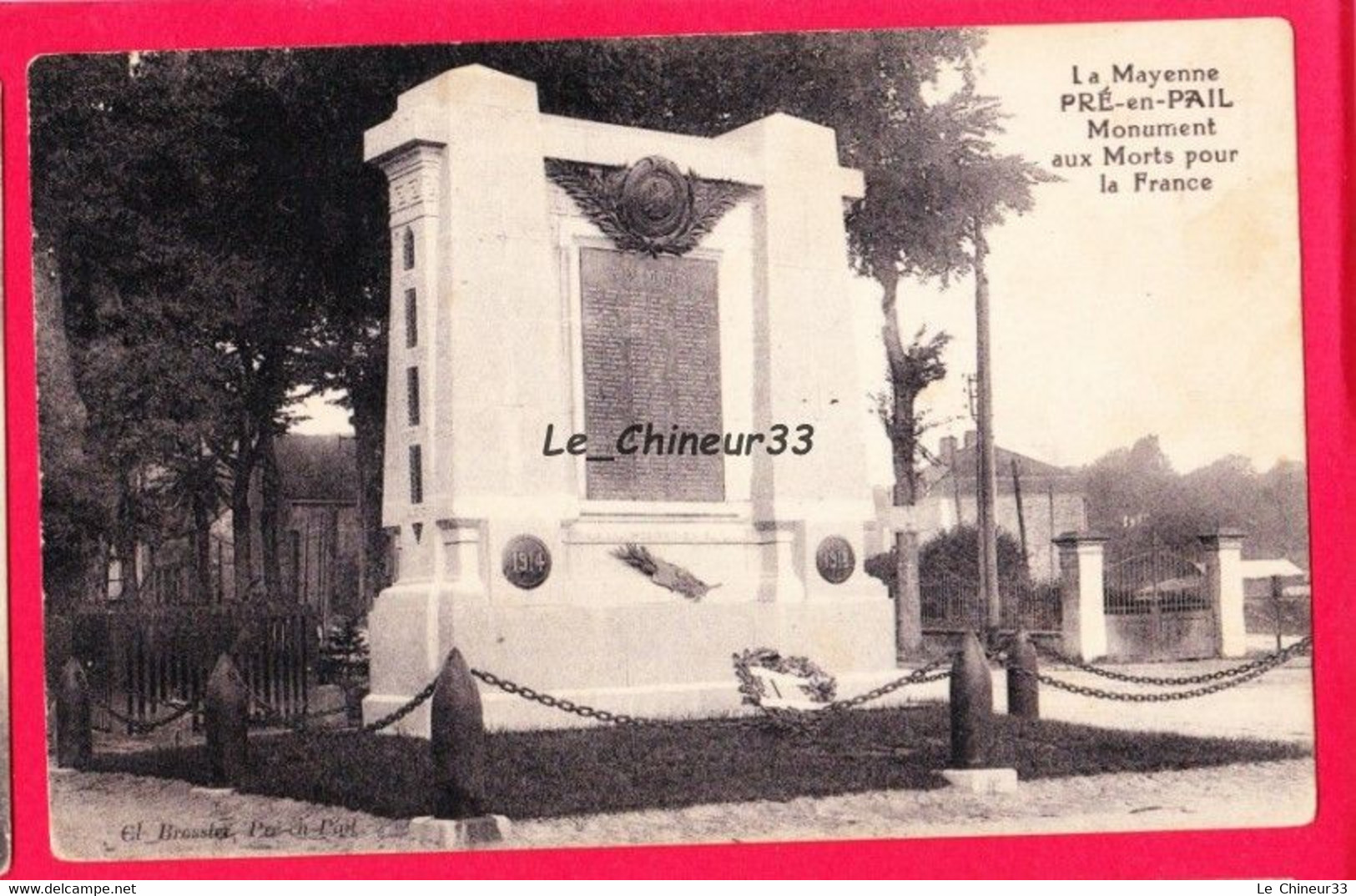 53 - PRE EN PAIL--Monument Aux Morts Pour La France - Pre En Pail