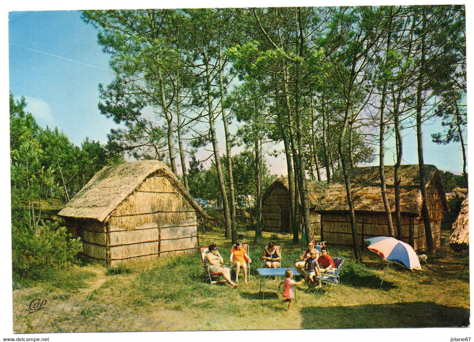 CPSM   85    SAINT HILAIRE DE RIEZ -   CAMPING CARAVANING    " RIEZ A LA VIE"  LE COIN DES BUNGALOWS BOURRINES - Saint Hilaire De Riez