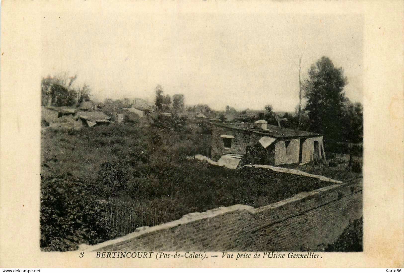 Bertincourt * Vue Prise De L'usine Gennelier - Bertincourt