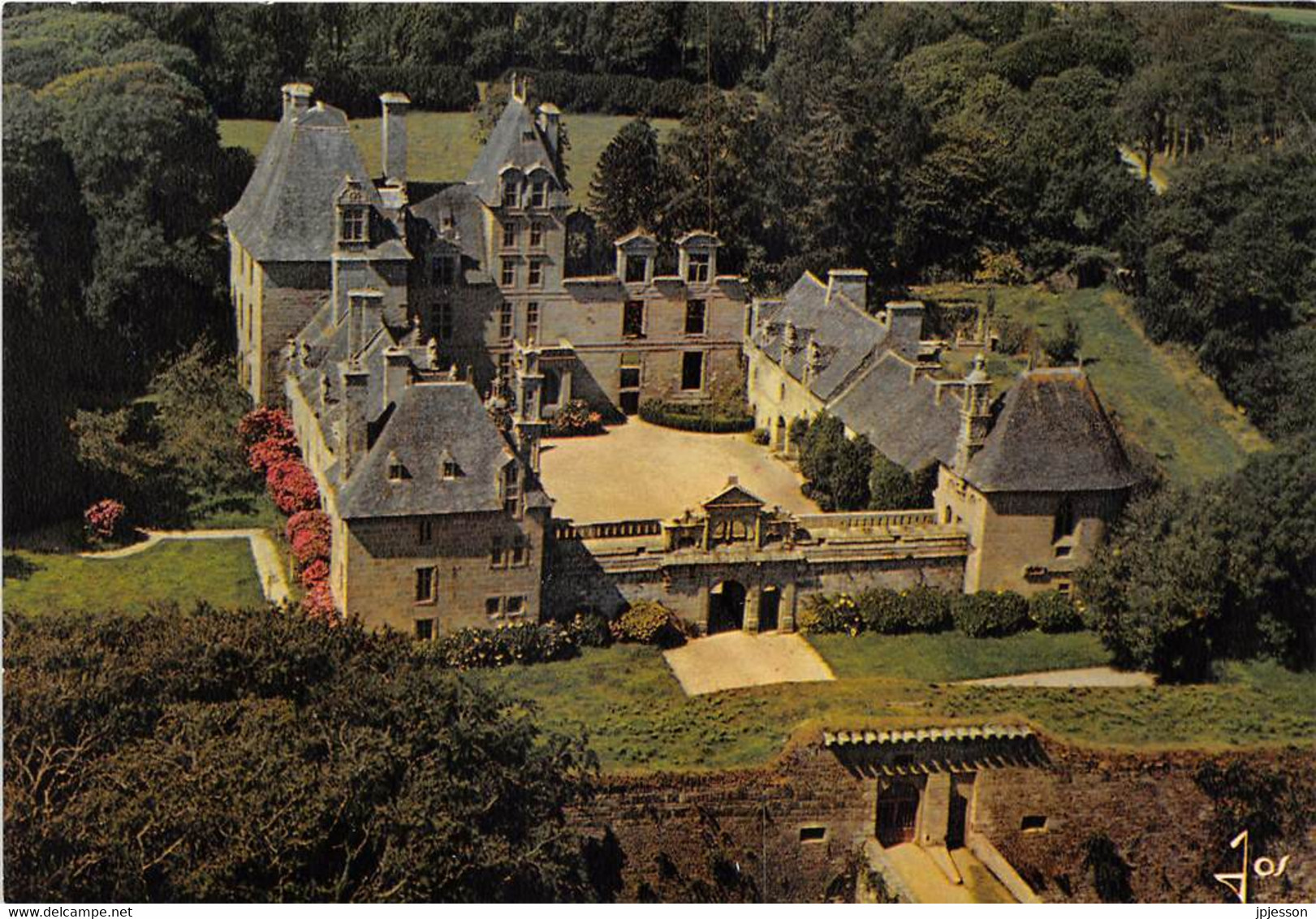 FINISTERE  29  SAINT VOUGAY - CHATEAU DE KERJEAN - VUE AERIENNE - Saint-Vougay