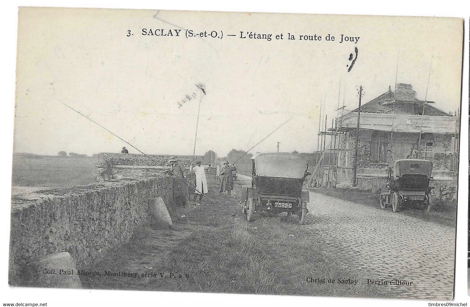 CPA  Saclay   L'étang Et La Route De Jouy - Saclay