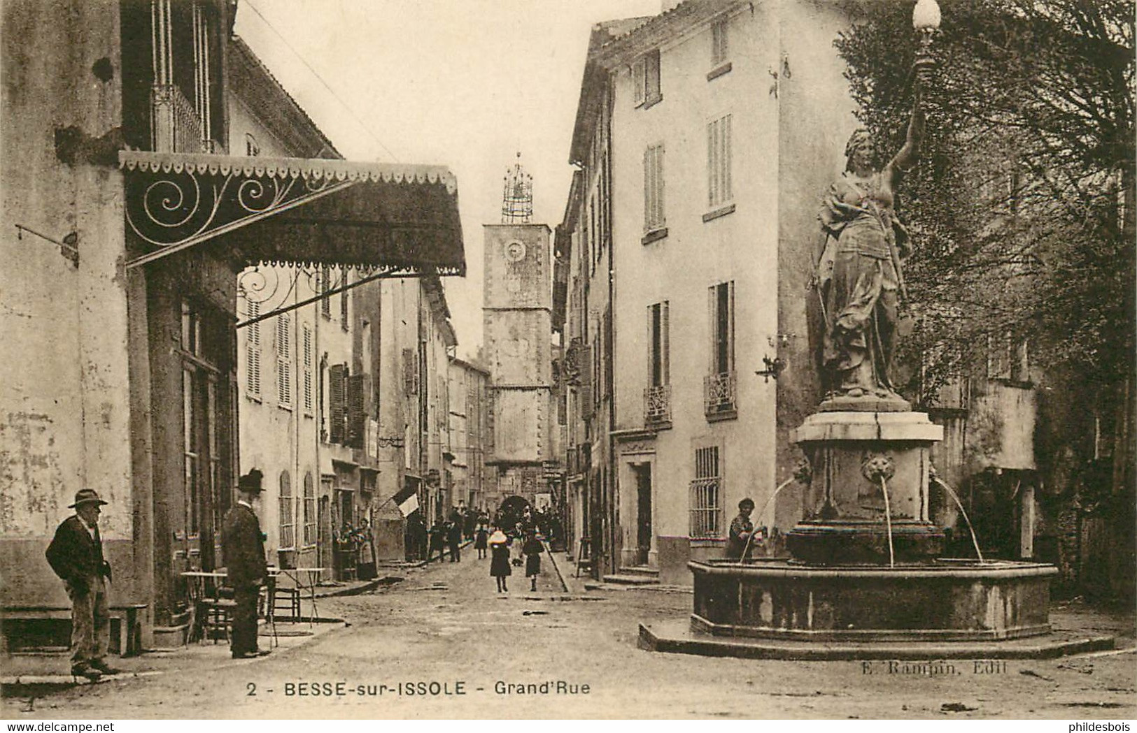 VAR  BESSE SUR ISSOLE  Grande Rue - Besse-sur-Issole