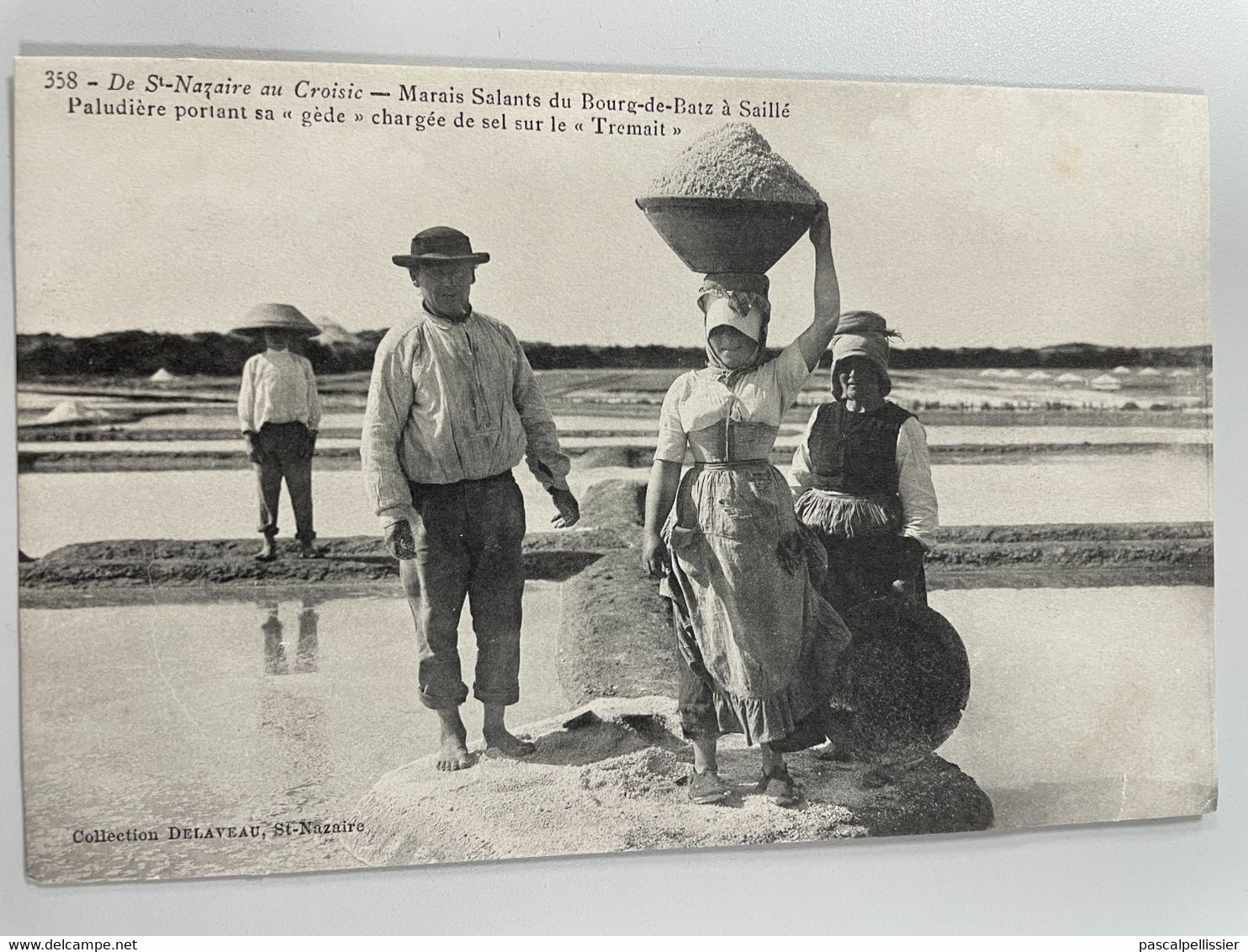 CPA - Marais Salants Du Bourg De Batz à Saillé 44 Loire Inf. En 1911 - Paludière Portant Sa " Gède " - Batz-sur-Mer (Bourg De B.)