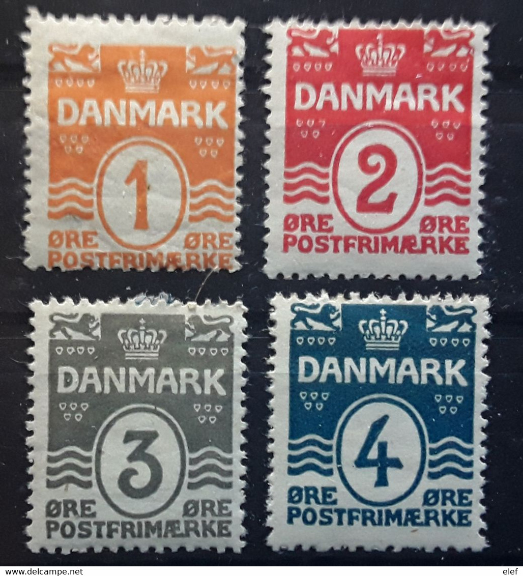 DANMARK DANEMARK DENMARK 1905, Série Courante 4 Timbres Yvert No 48 / 51 , Neufs * MH TB Cote 23 Euros - Nuovi