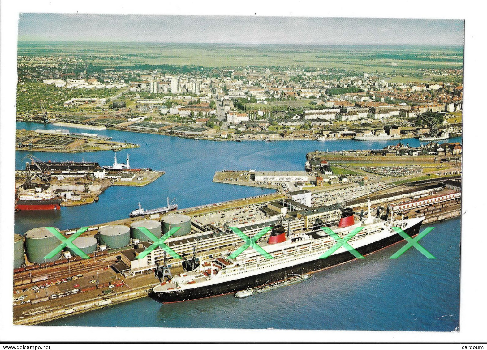 Rare Carte Du Paquebot FRANCE à Quai à BREMEN ( Allemagne) - Passagiersschepen