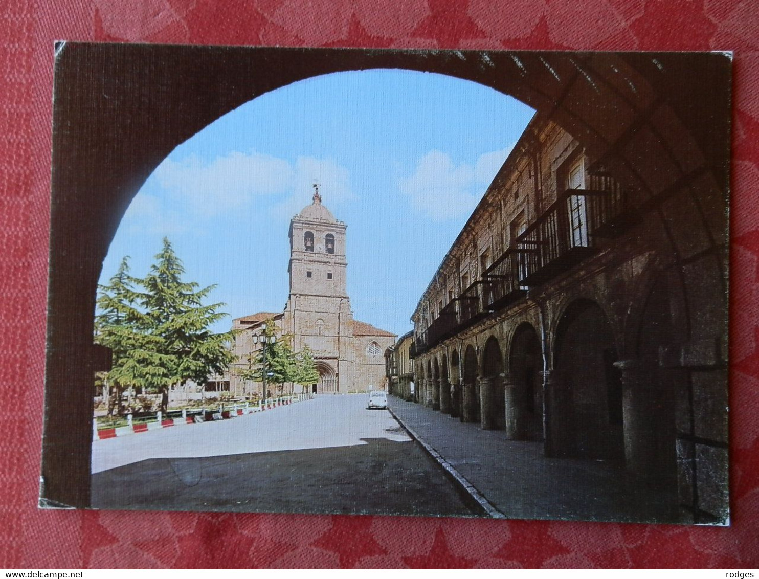 ESPAGNE ; Cpm  AGUILAR DE CAMPOO , N° 40 , Colegiata Y Palacio Del Marquez De Aguilar De Campoo (20043) - Palencia