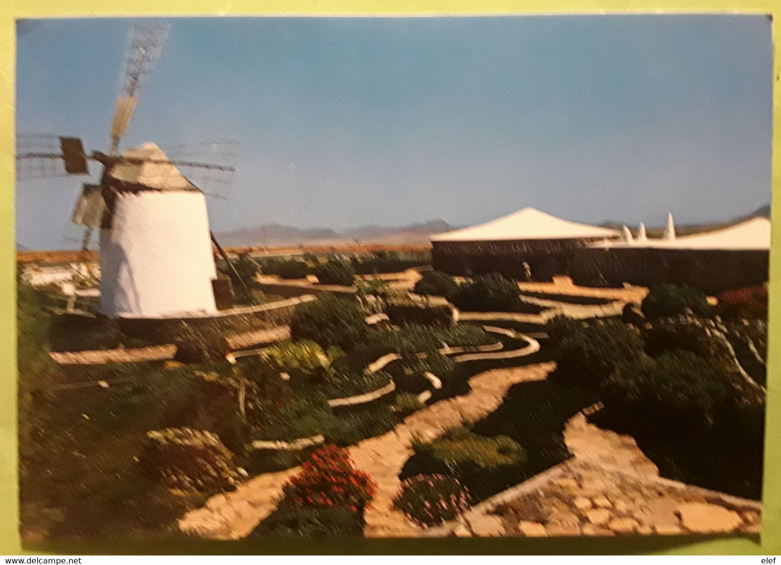 FUERTEVENTURA , Canarias Espana , Molino Tipico Moulin à Vent Windmill Windmuhle , Timbre Sello AHORRE ENERGIA 1980, TB - Fuerteventura