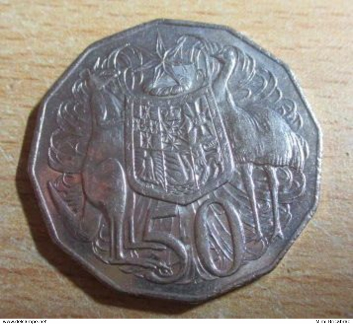 50 Pence AUSTRALIENS DE 2010 ELISABETH II KANGOUROU EMEU , Très Bon état Général , Voyez Les Photos - Otros – Oceanía