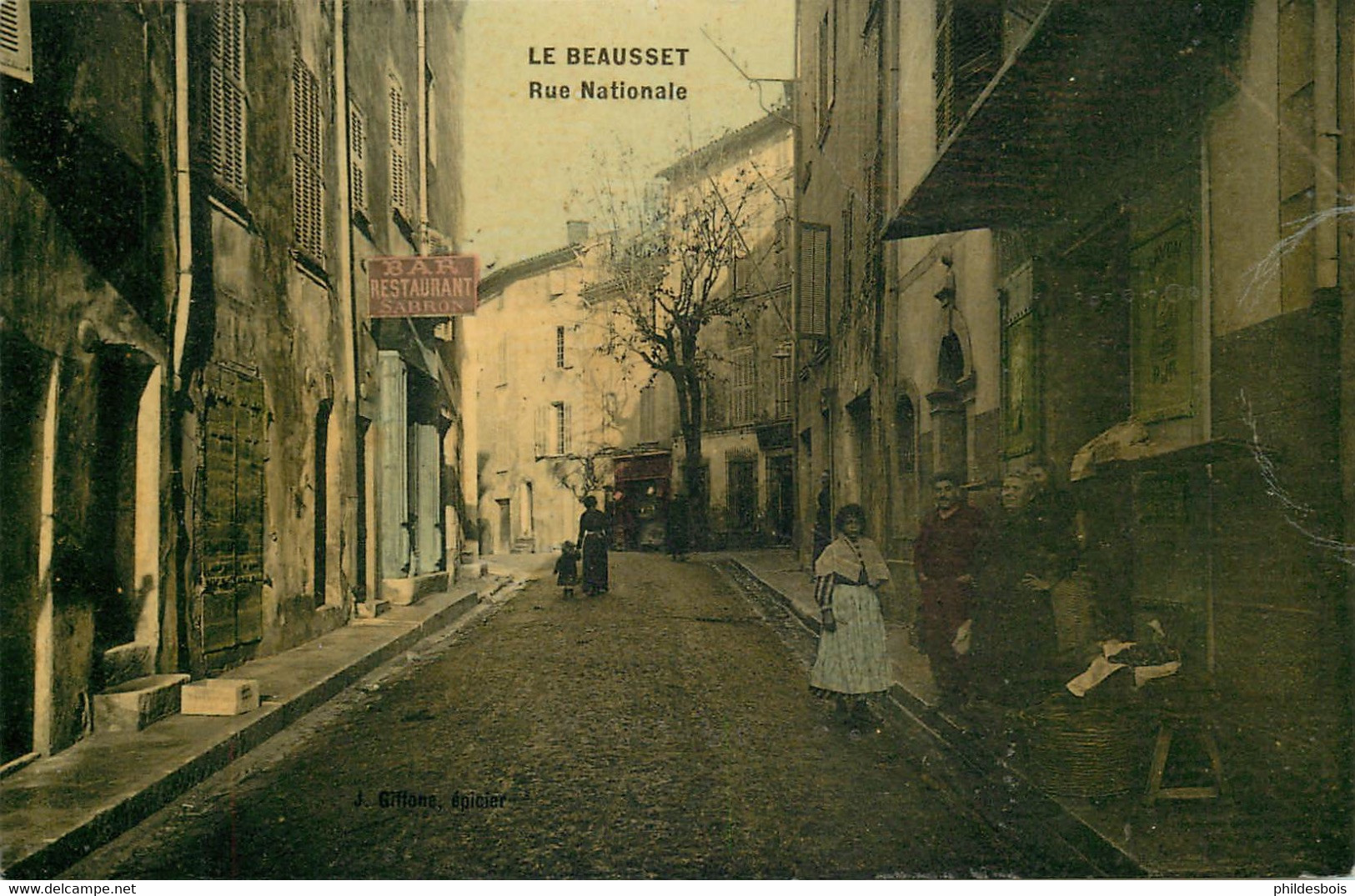 VAR  LE BEAUSSET  Rue Nationale - Le Beausset