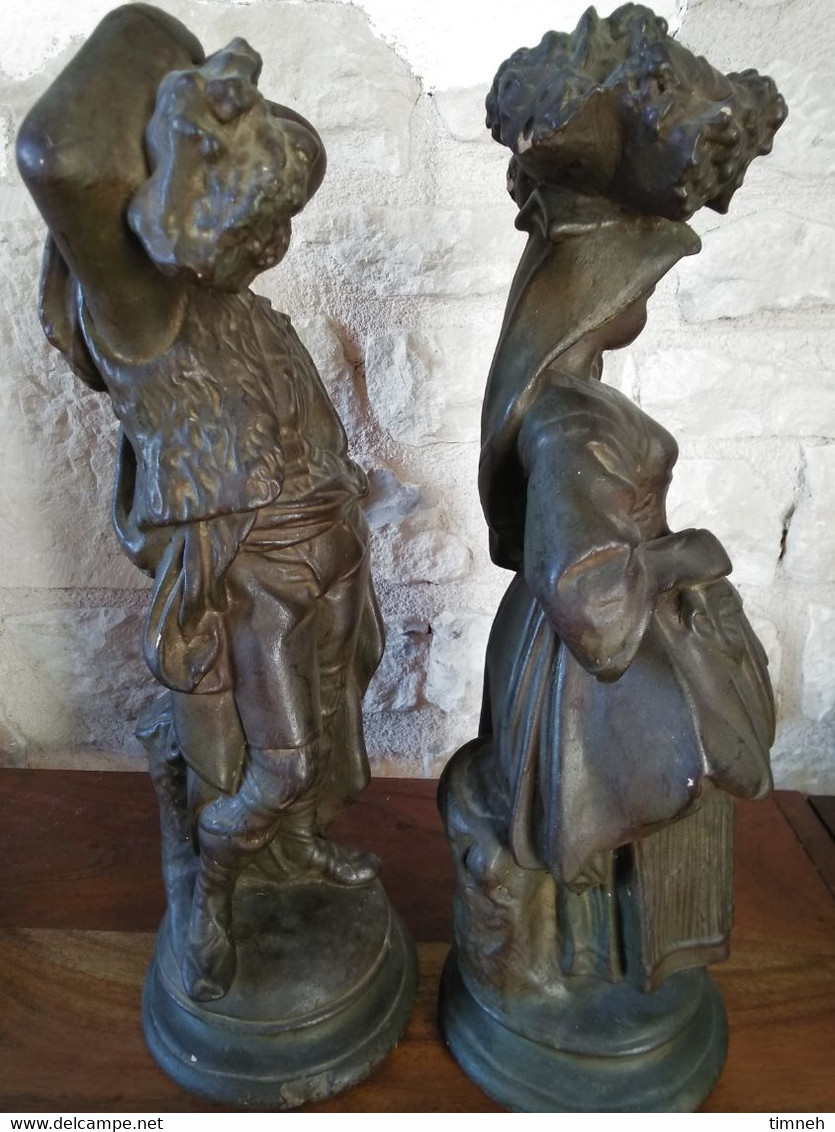 Paire de Statuettes XIXe Paysans Labeur - Plâtre à patine brune 40cm Attribué à A. CARRIER BELLEUSE (épreuve? non signé)