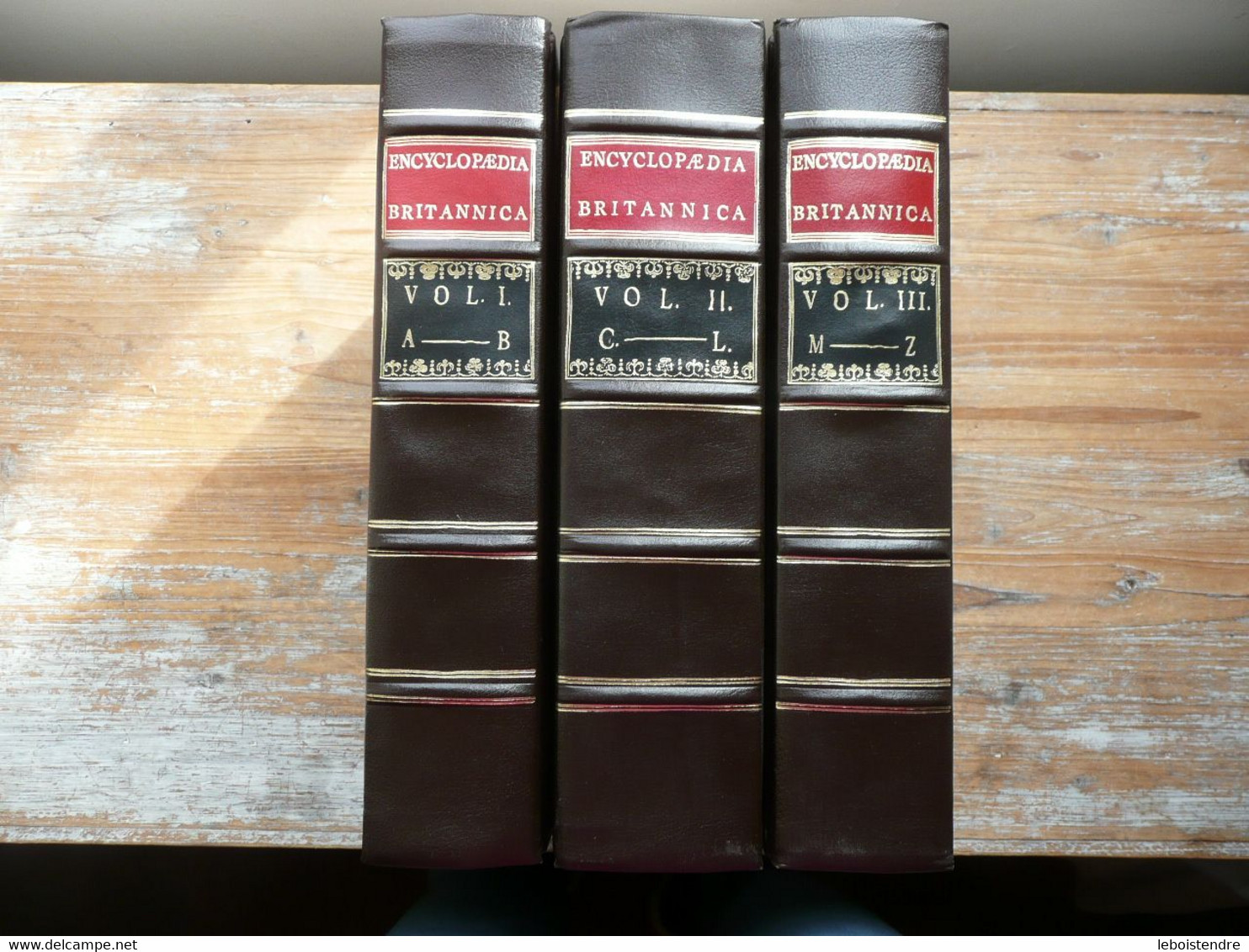 ENCYCLOPAEDIA BRITANNICA IN THREE VOLUMES 1771 EN 3 TOMES FAC SIMILE DE LA CELEBRE ENCYCLOPEDIE NON DATEE ENCYCLOPEDIA - Kultur