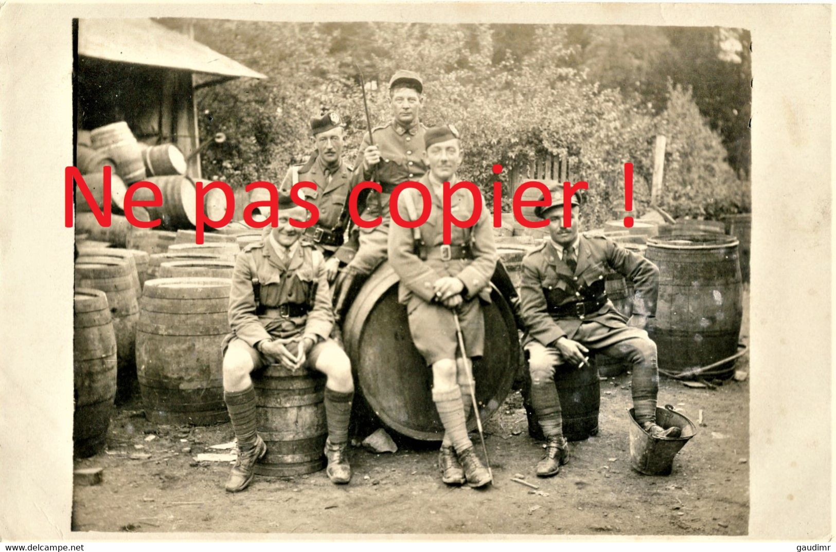 CARTE PHOTO FRANCAISE - SOLDATS ANGLAIS ET ECOSSAIS EN KILT - GUERRE 1914 1918 - Weltkrieg 1914-18