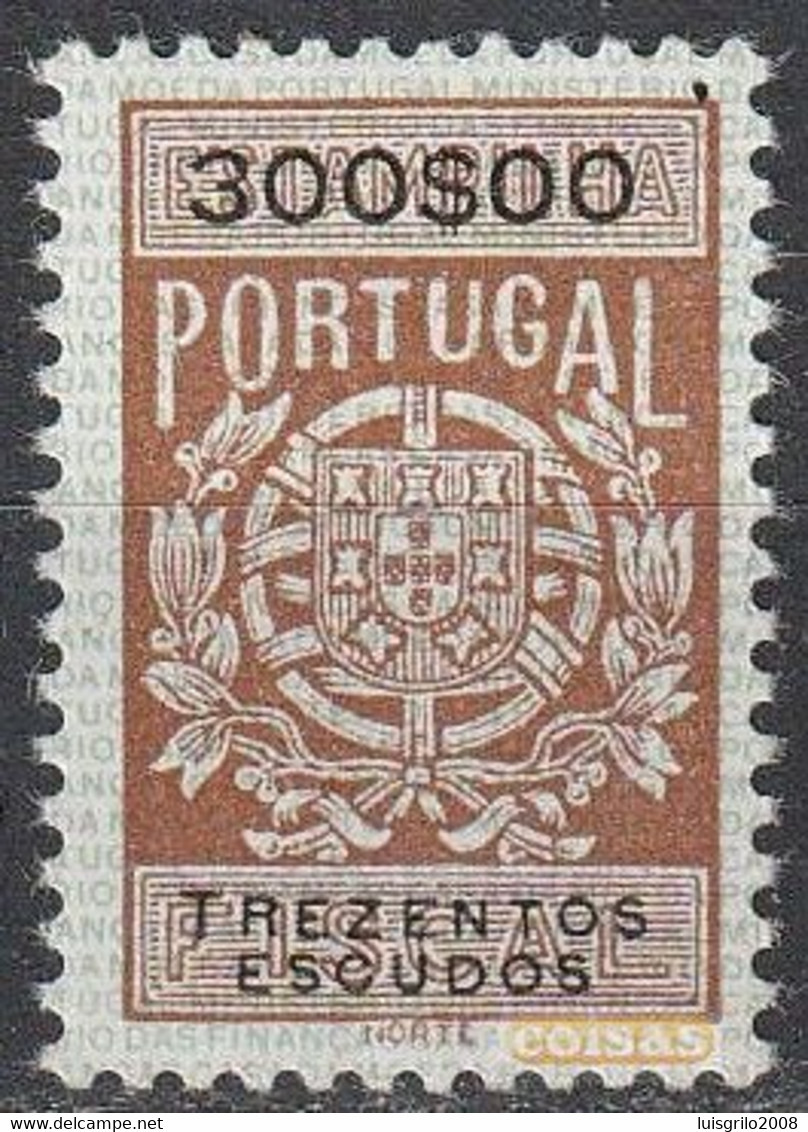 Fiscal/ Revenue, Portugal - Estampilha Fiscal, Série De 1940 -|- 300$00 - MNH** - Ongebruikt