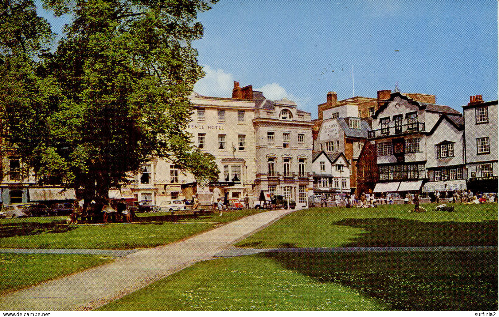 DEVON D-M - EXETER - CATHEDRAL CLOSE SHOWING ROYAL CLARENCE HOTEL AND MOL'S COFFEE HOUSE Dv1455 - Exeter