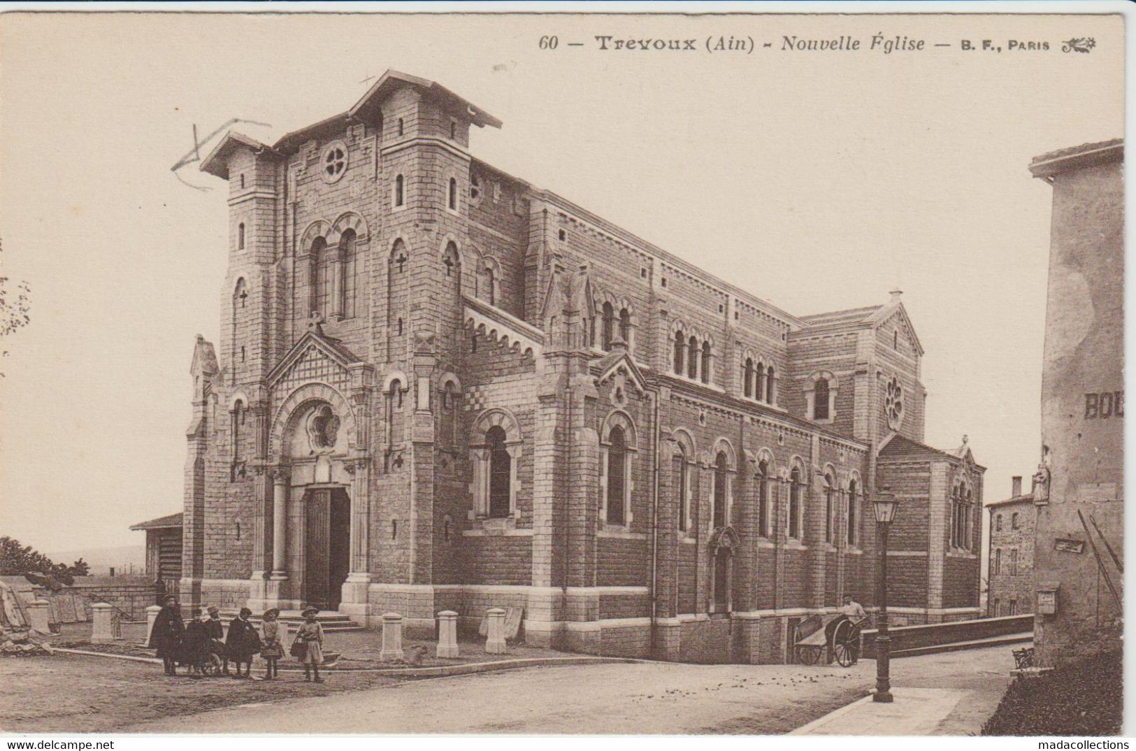 Trevoux (01 - Ain) Nouvelle Eglise - Trévoux