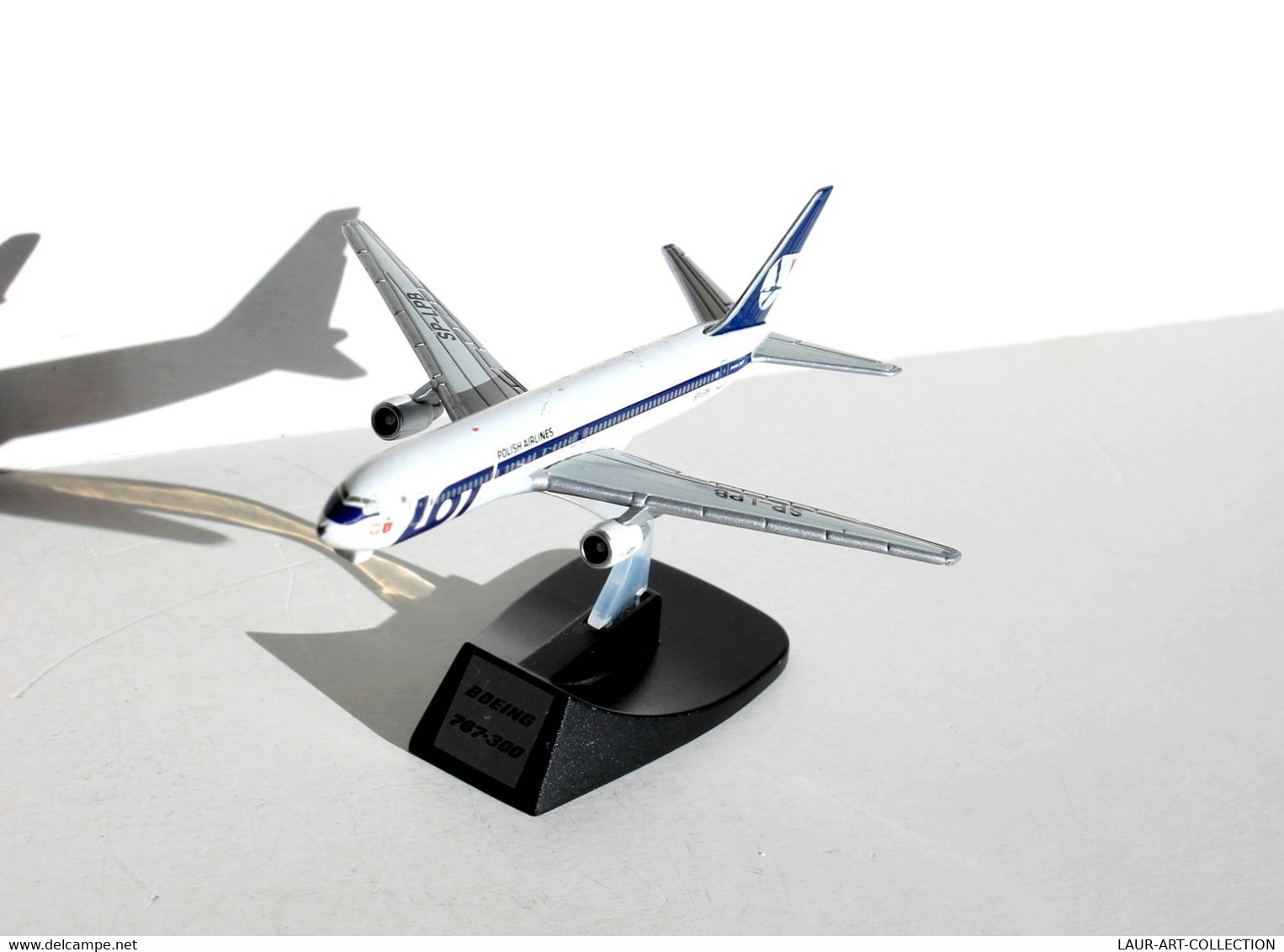 BOEING 767-300  – AVION DE LIGNE POLISH AIRLINES – ECH 1/460 – AIRWAYS AIRPLANE - ANCIEN MODELE AERONEF    (310821.4) - Luchtvaart