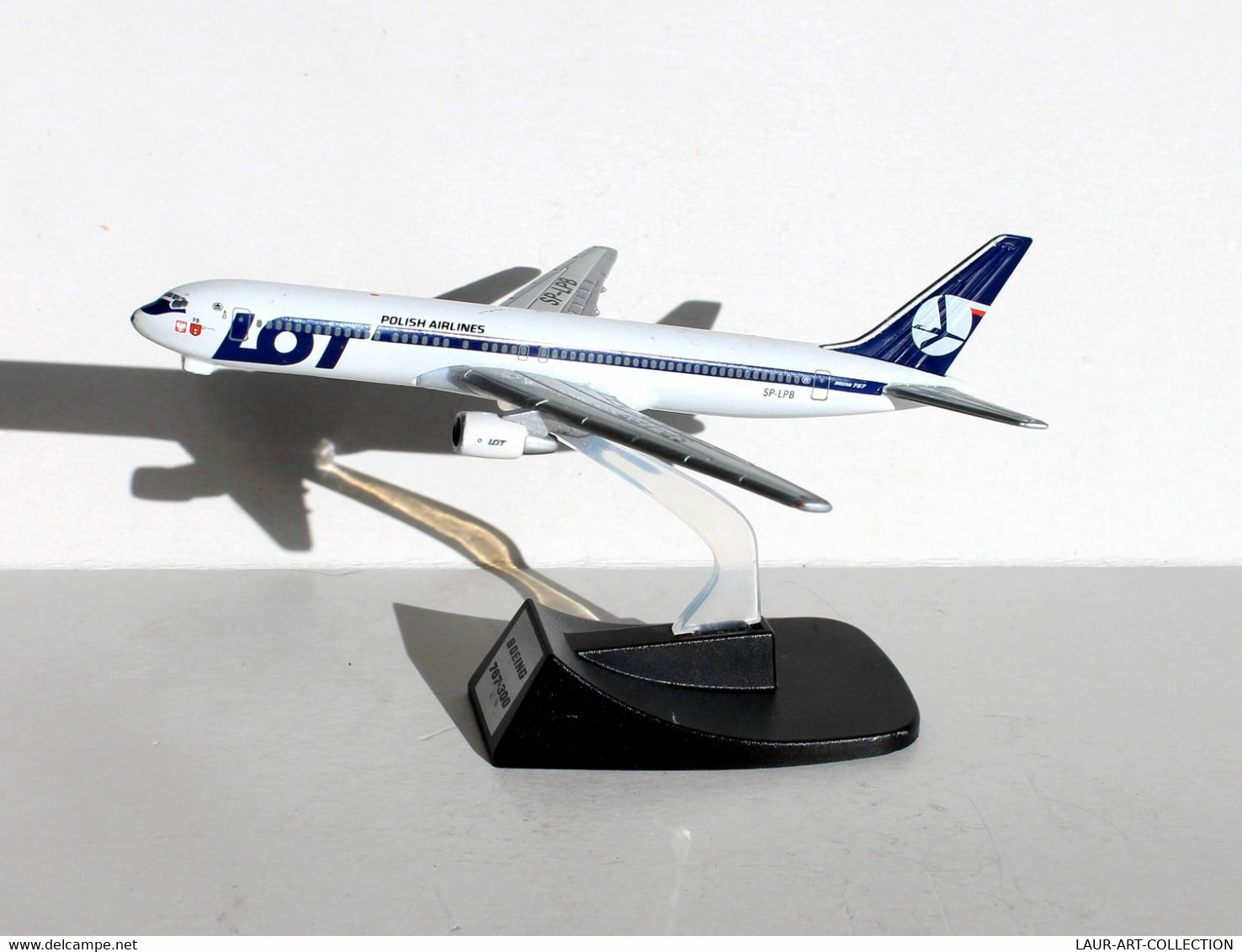 BOEING 767-300  – AVION DE LIGNE POLISH AIRLINES – ECH 1/460 – AIRWAYS AIRPLANE - ANCIEN MODELE AERONEF    (310821.4) - Luchtvaart