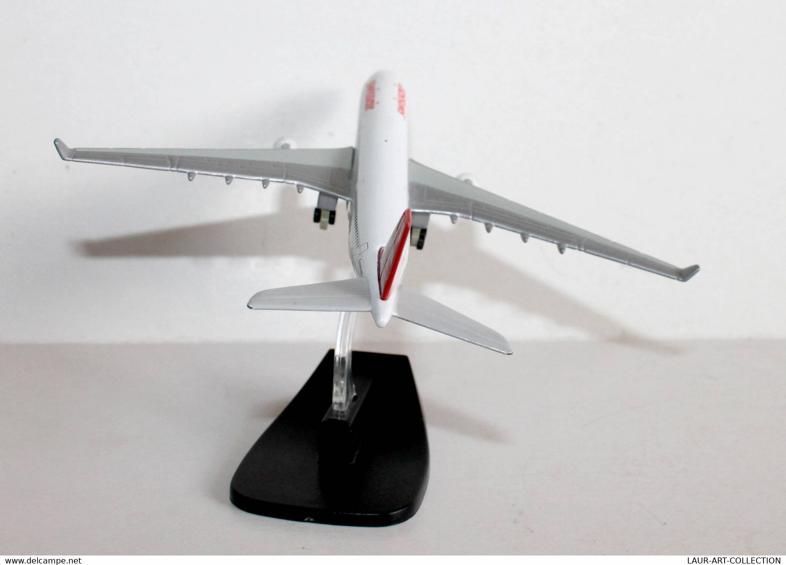 AIRBUS A330-223 – AVION DE LIGNE SWISSAIR AIRLINES – ECH 1/460 AIRWAYS AIRPLANE - ANCIEN MODELE AERONEF    (310821.15) - Luchtvaart