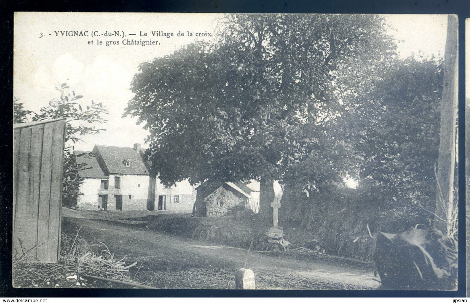 Cpa Du 22  Yvignac -- Le Village De La Croix Et Le Gros Châtaignier    FEV22-07 - Otros & Sin Clasificación