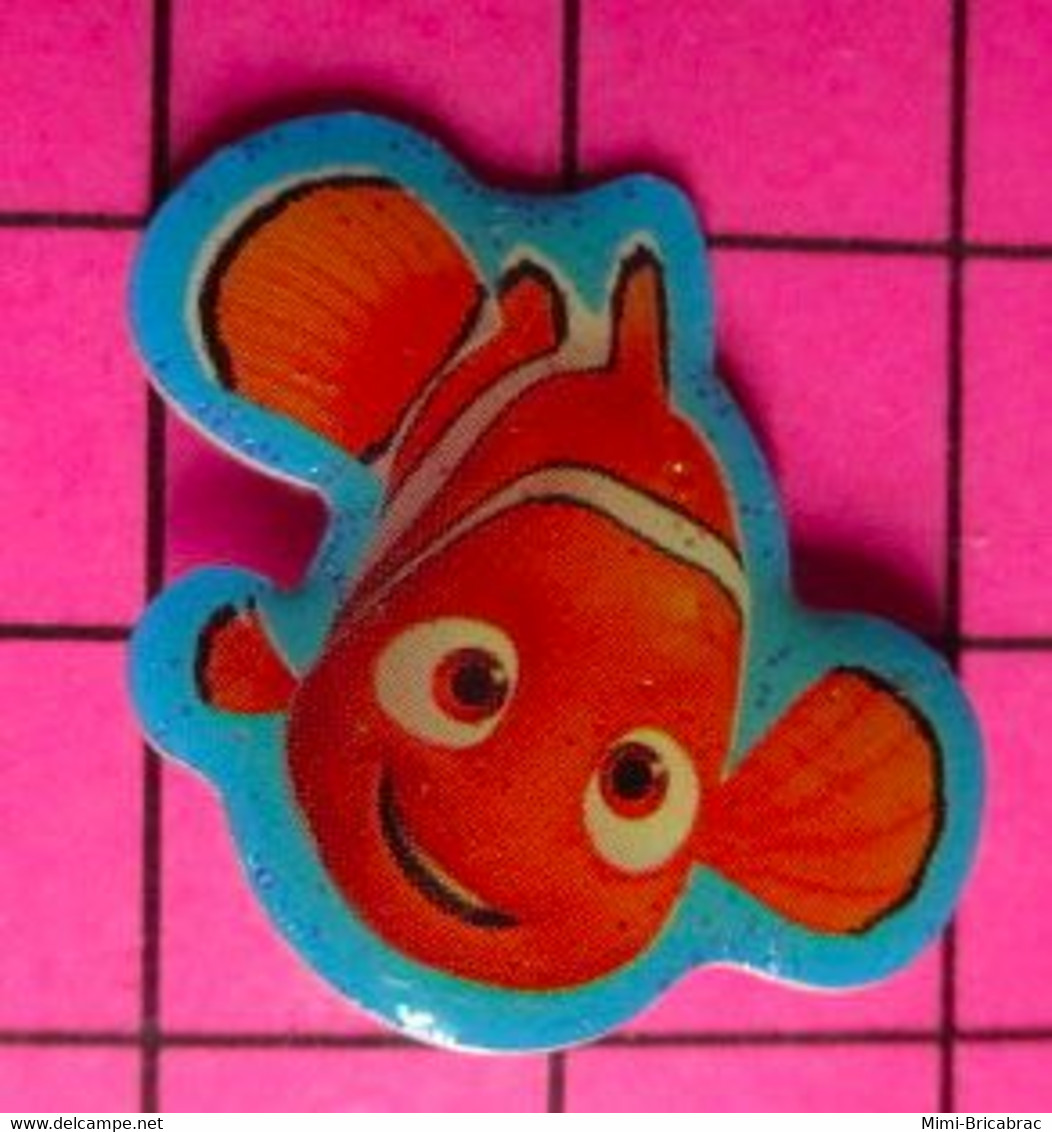 SPEDIS Pin's Pins / Beau Et Rare / THEME : DISNEY / PERSONNAGE DU DESSIN ANIME PIXAR "NEMO" - Disney