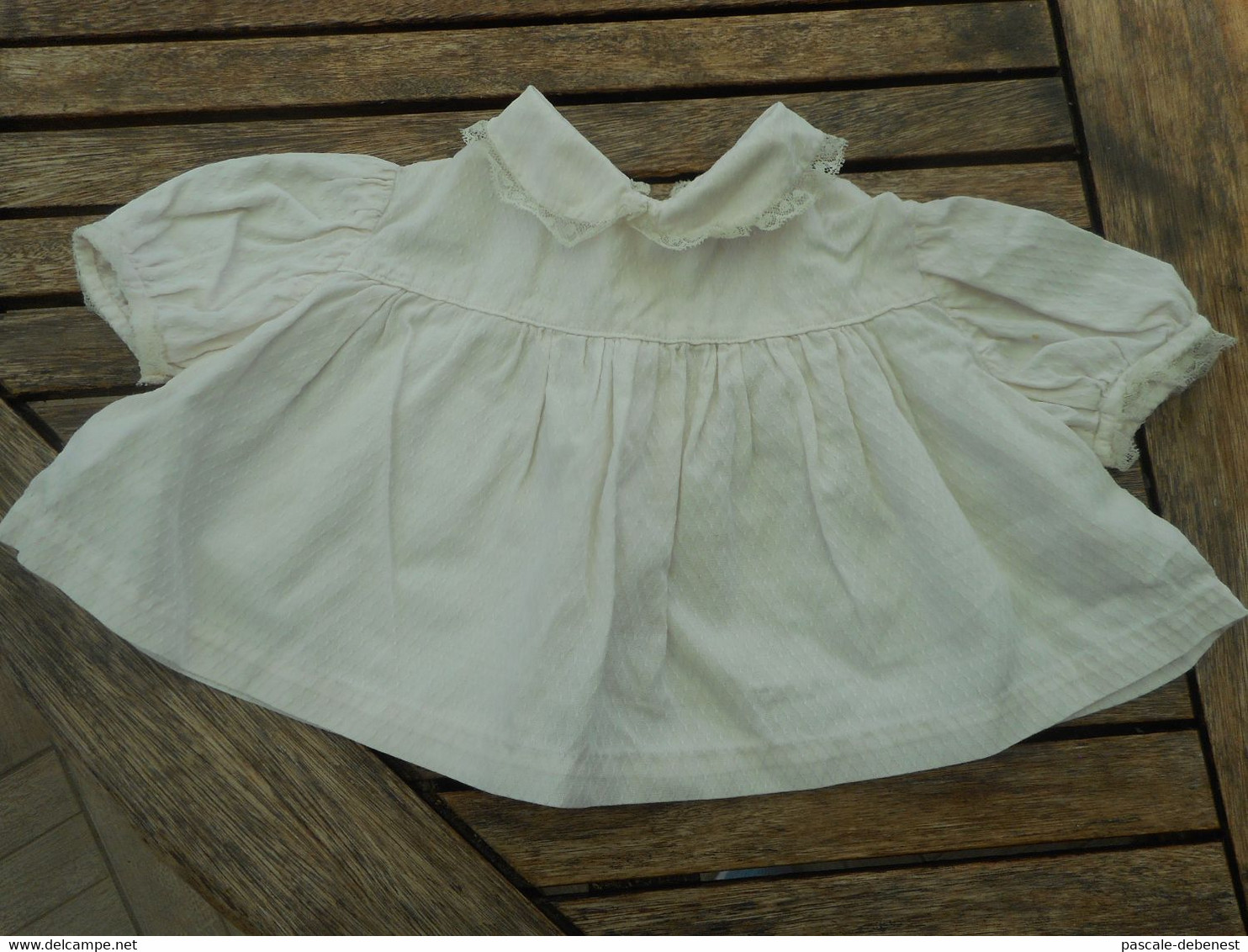 Robe Blanche Bébé 6 Mois - 1940-1970