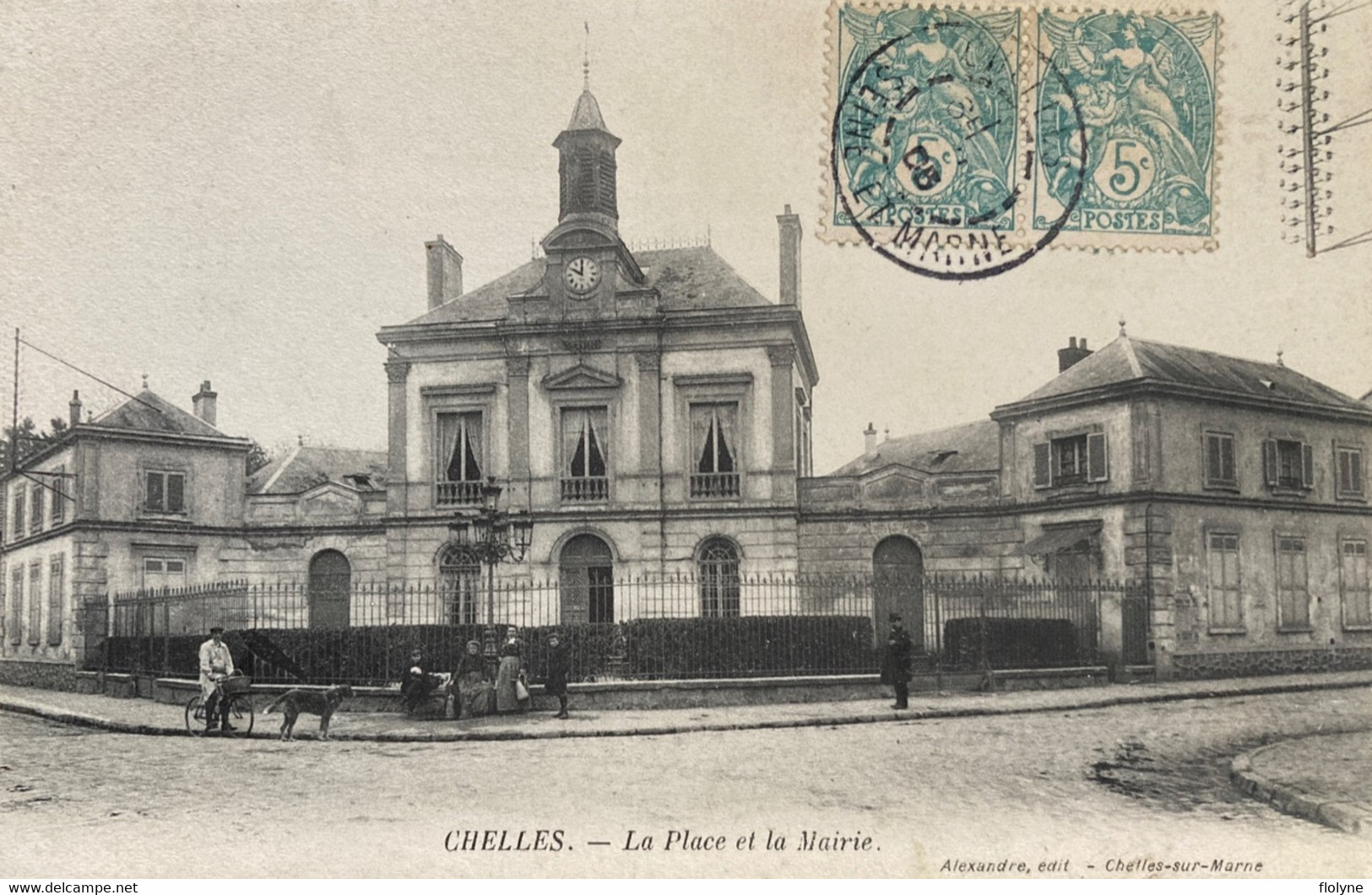 Chelles - La Place De La Mairie - Hôtel De Ville - Chelles